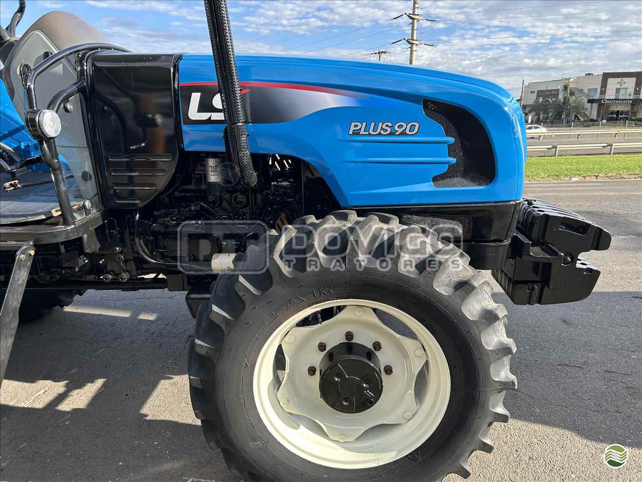 LS Tractor Plus 90 4x4 Ano 2017 com Redutor de velocidade e Reversor - Imagem 11