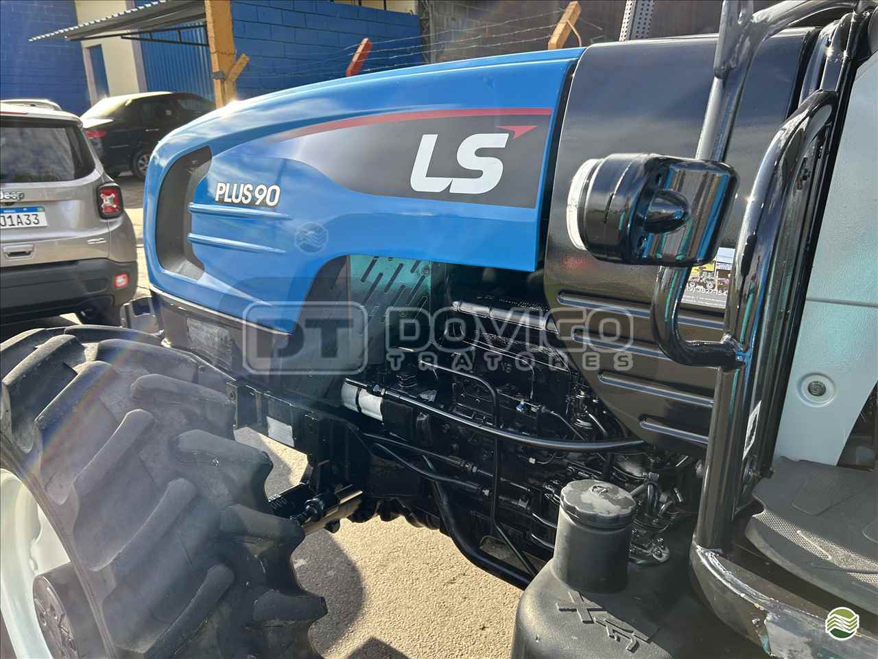 LS Tractor Plus 90 4x4 Ano 2017 com Redutor de velocidade e Reversor - Imagem 6
