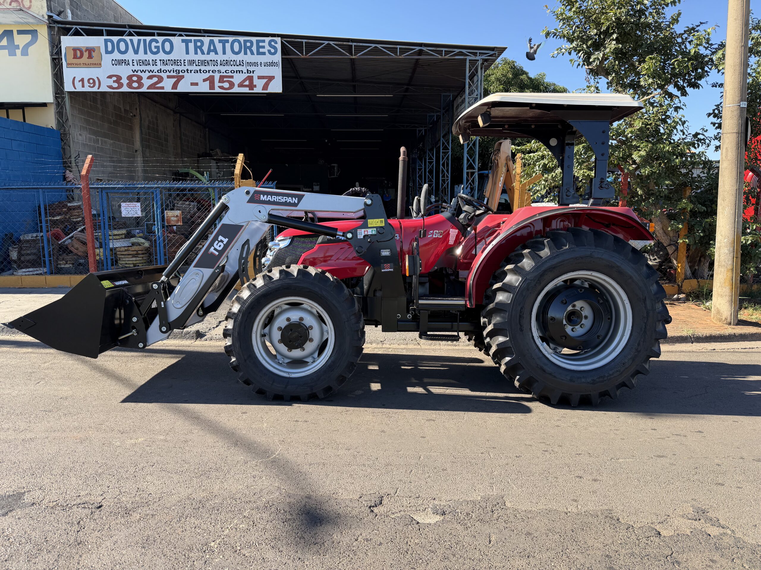 Yanmar Solis 80 4x4 Ano 2019/2020, com conjunto de concha dianteira (novo) Marca: Marispan Modelo: T61.