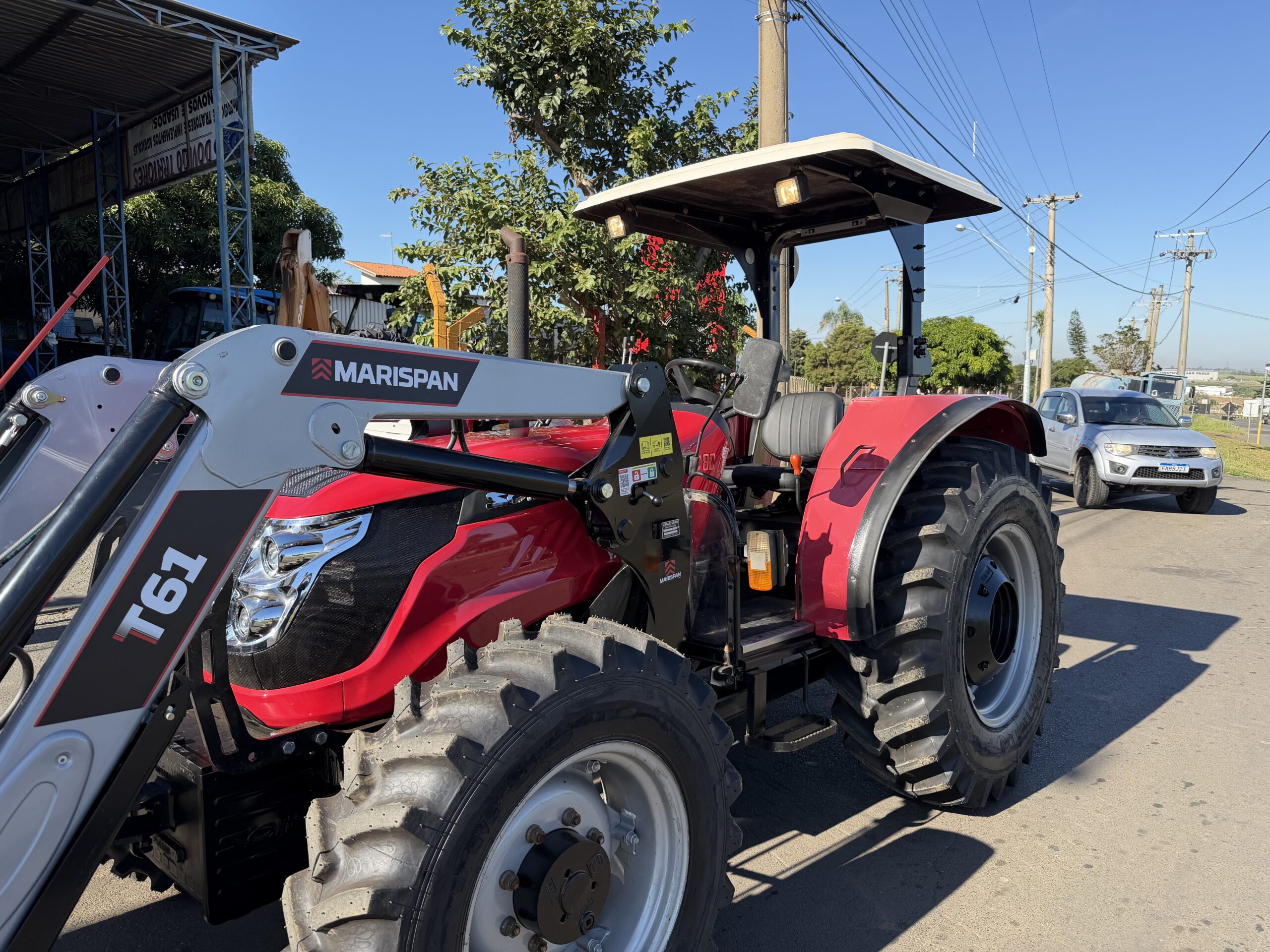 Yanmar Solis 80 4x4 Ano 2019/2020, com conjunto de concha dianteira (novo) Marca: Marispan Modelo: T61. - Imagem 7