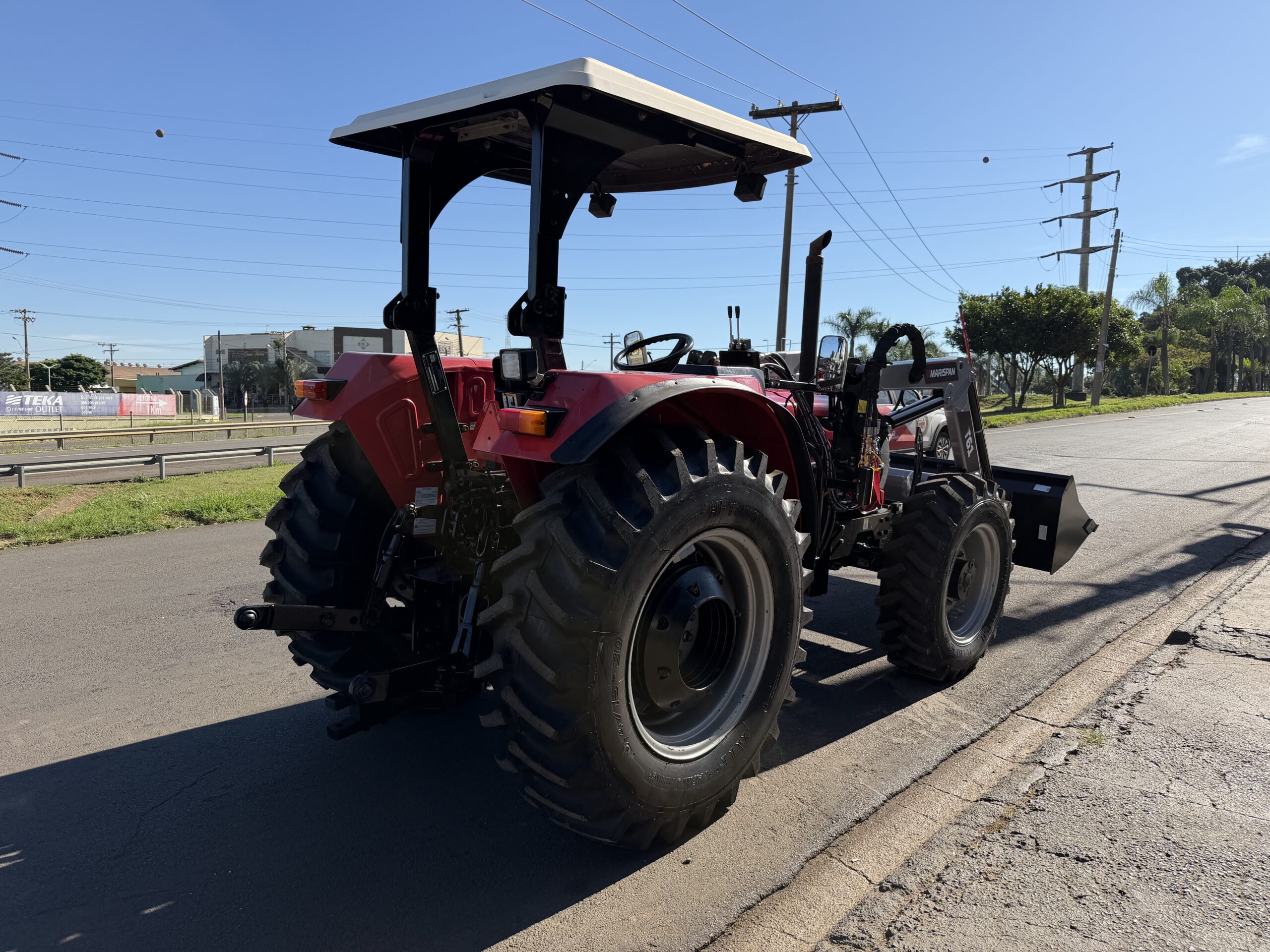 Yanmar Solis 80 4x4 Ano 2019/2020, com conjunto de concha dianteira (novo) Marca: Marispan Modelo: T61. - Imagem 14