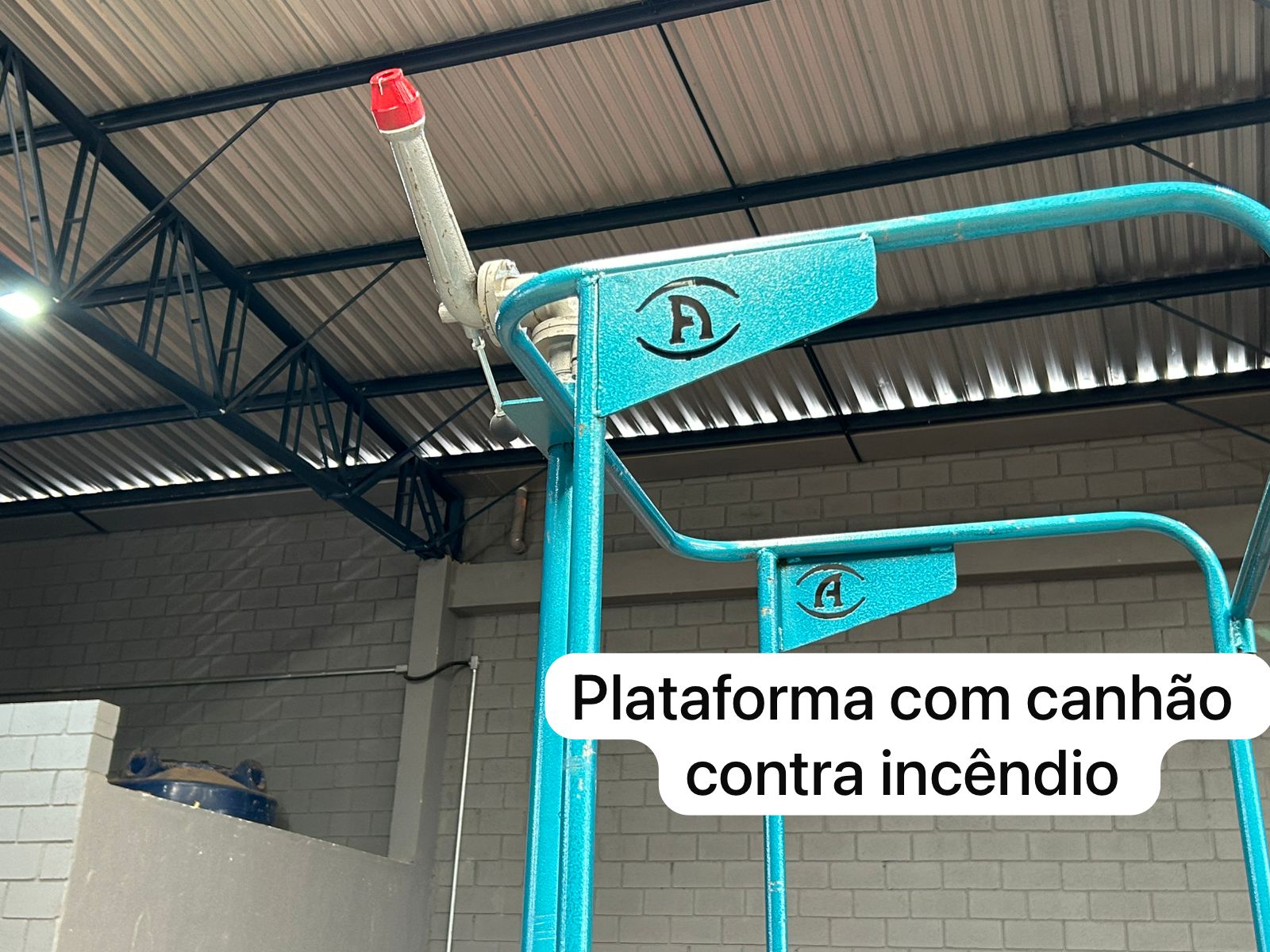 Carreta tanque Agrícola >novo Marca: Acton Modelo: CT4200 com capacidade para 4.200 Litros, Equipado com Kit Multitarefa Andrade TASP 51 e Plataforma contra Incêndio - Imagem 14