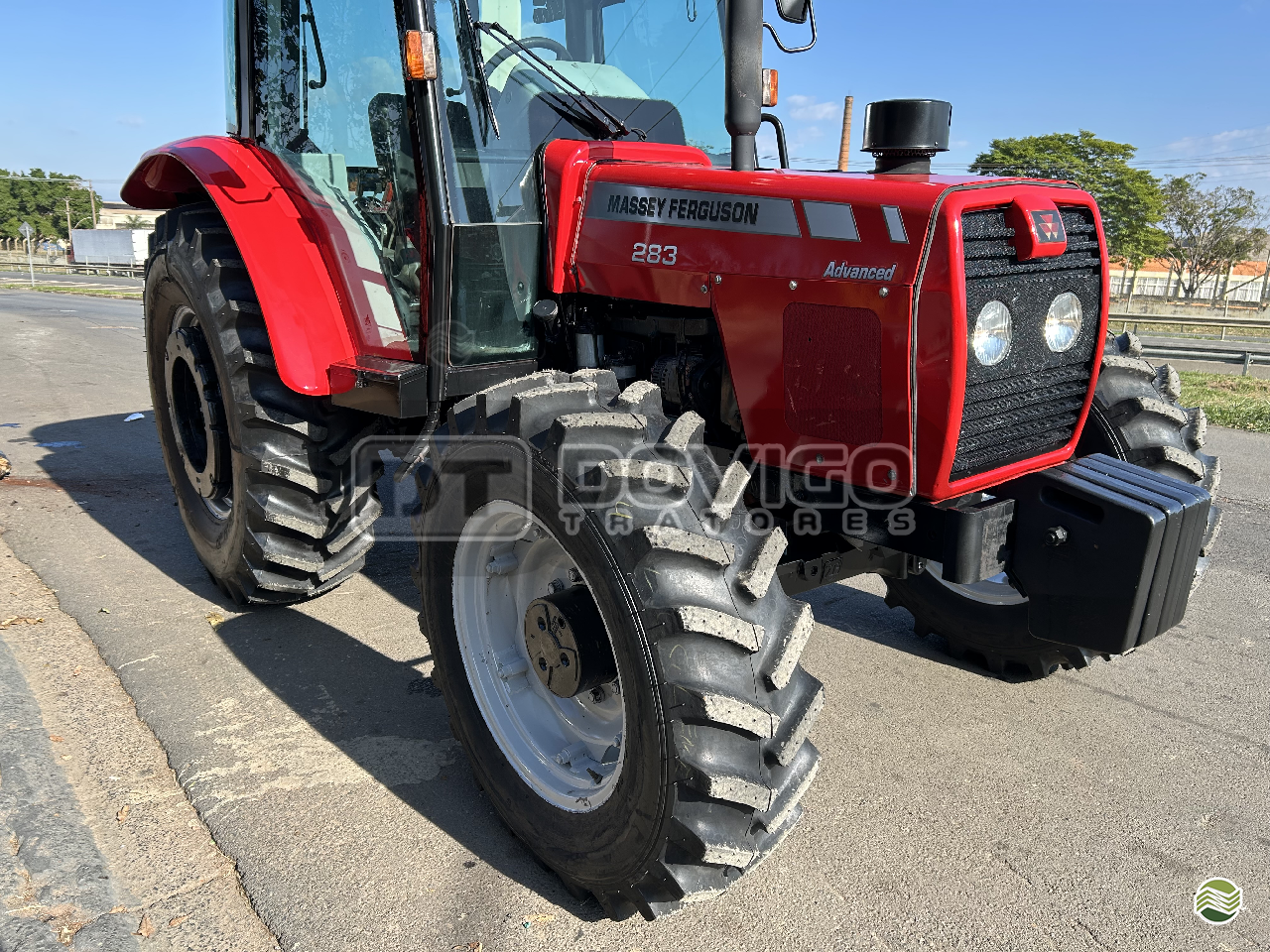 Massey Ferguson 283 Advanced Ano 2009 4x4 Cabinado de Fábrica - Imagem 10