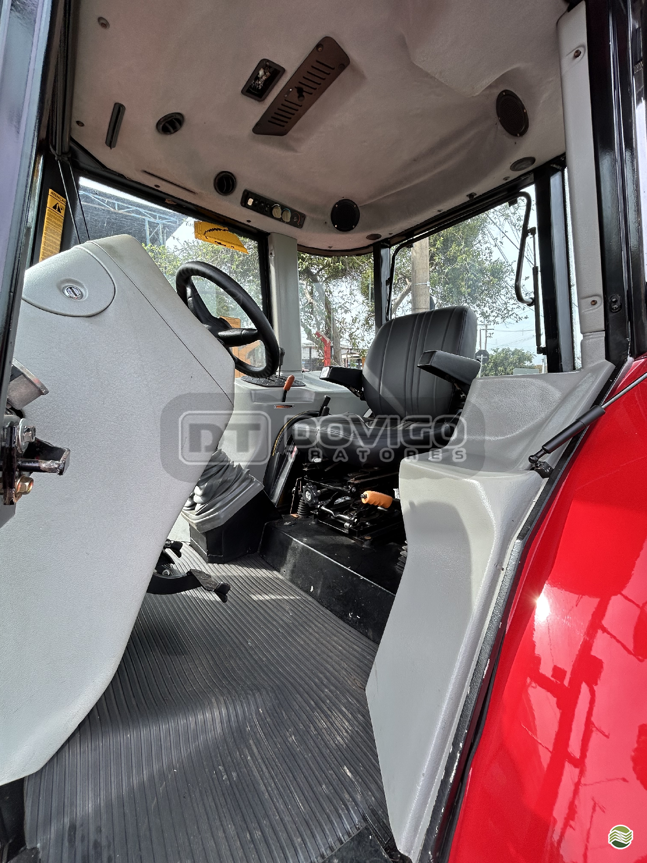 Massey Ferguson 4290 Turbo 4x4 Ano 2013 Cabinado de Fábrica - Imagem 23