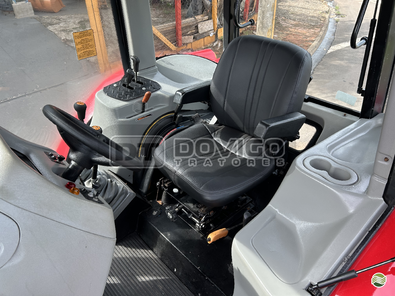 Massey Ferguson 4290 Turbo 4x4 Ano 2013 Cabinado de Fábrica - Imagem 25