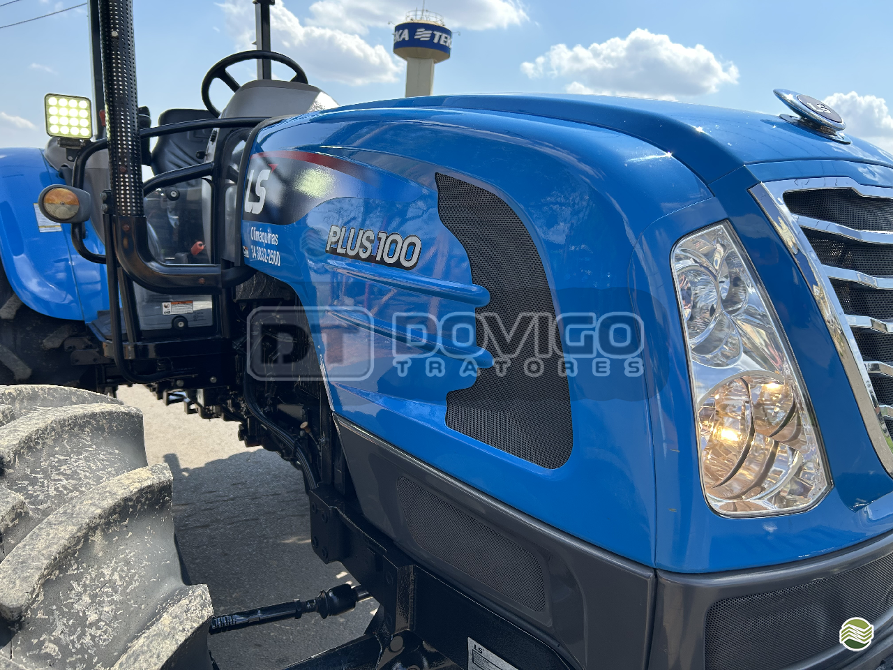 LS Tractor Plus 100 4x4 Ano 2022/2023 com redutor de velocidade e Reversor de marchas - Imagem 10