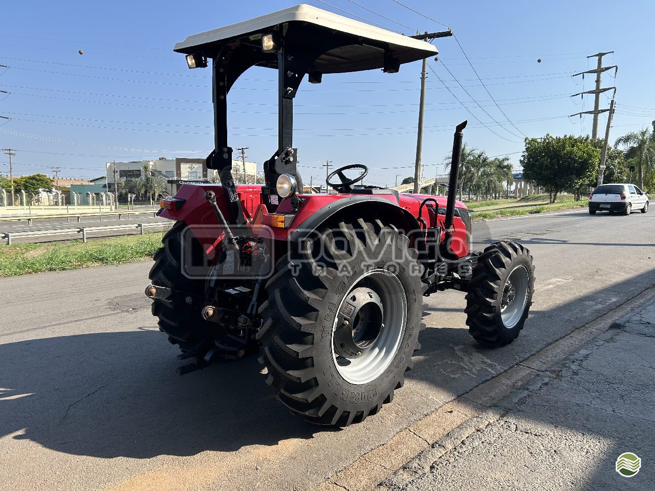 Yanmar Solis 80 4x4 Ano 2023/2024 apenas 585 horas com Reversor de Marchas - Imagem 18