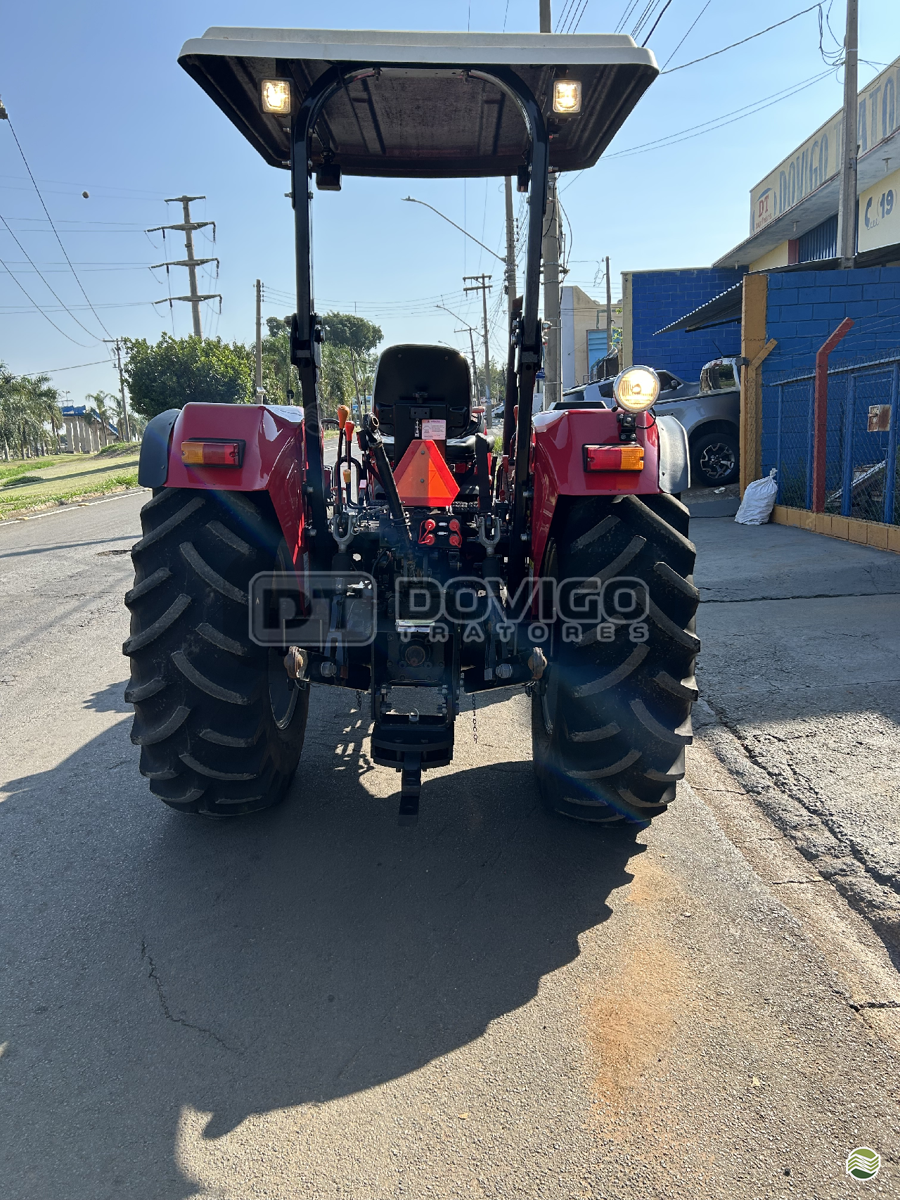Yanmar Solis 80 4x4 Ano 2023/2024 apenas 585 horas com Reversor de Marchas - Imagem 20