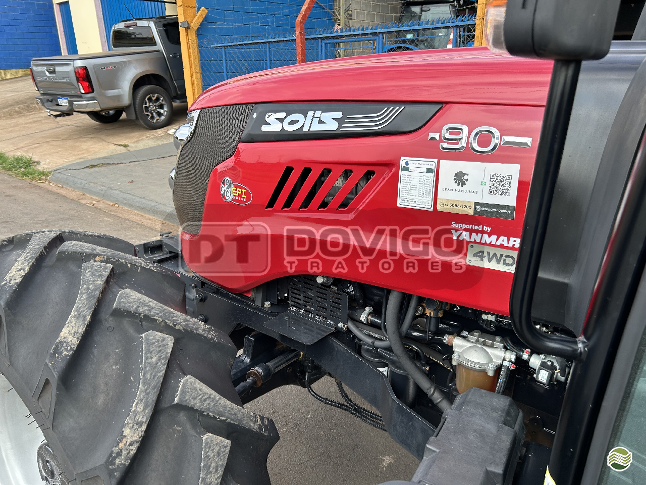Yanmar Solis 90 Cabinado de Fábrica 4x4 Ano 2023 apenas 459 horas com Reversor de Marchas - Imagem 8