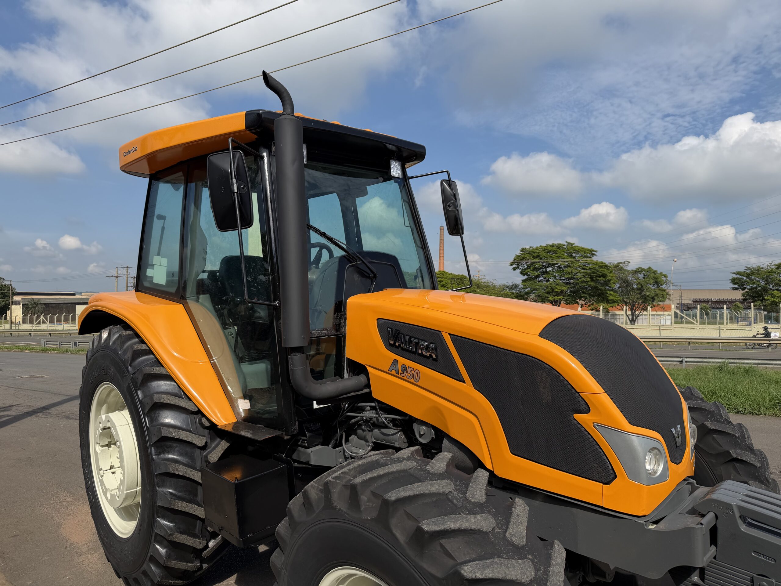 Valtra A950 4x4 Ano 2017 Cabinado de Fábrica - Imagem 11