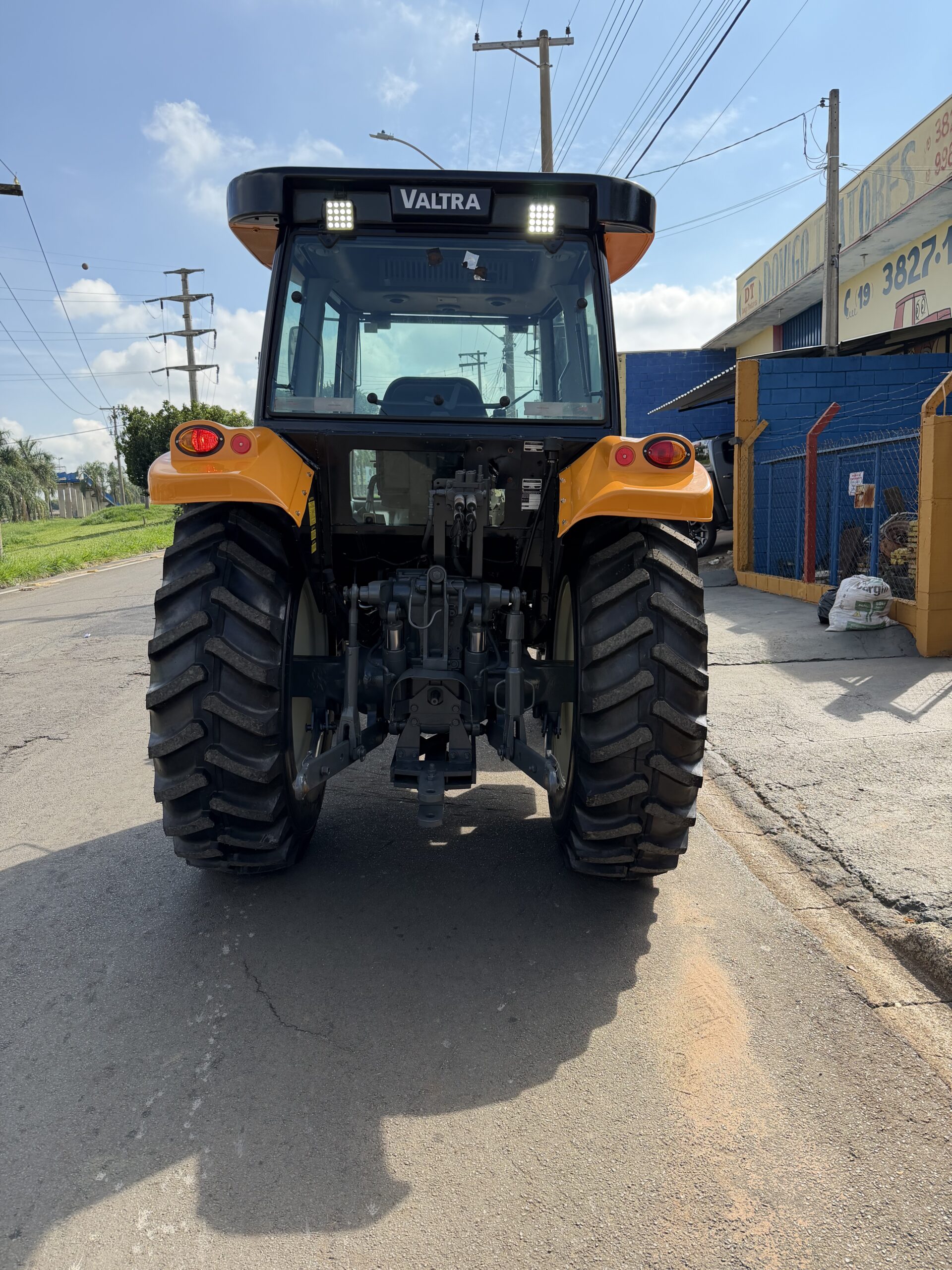 Valtra A950 4x4 Ano 2017 Cabinado de Fábrica - Imagem 16