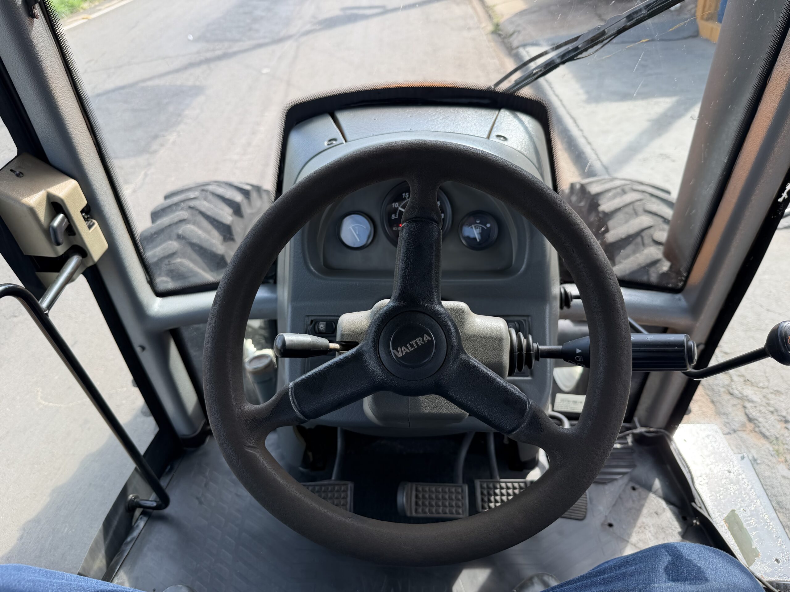 Valtra A950 4x4 Ano 2017 Cabinado de Fábrica - Imagem 25