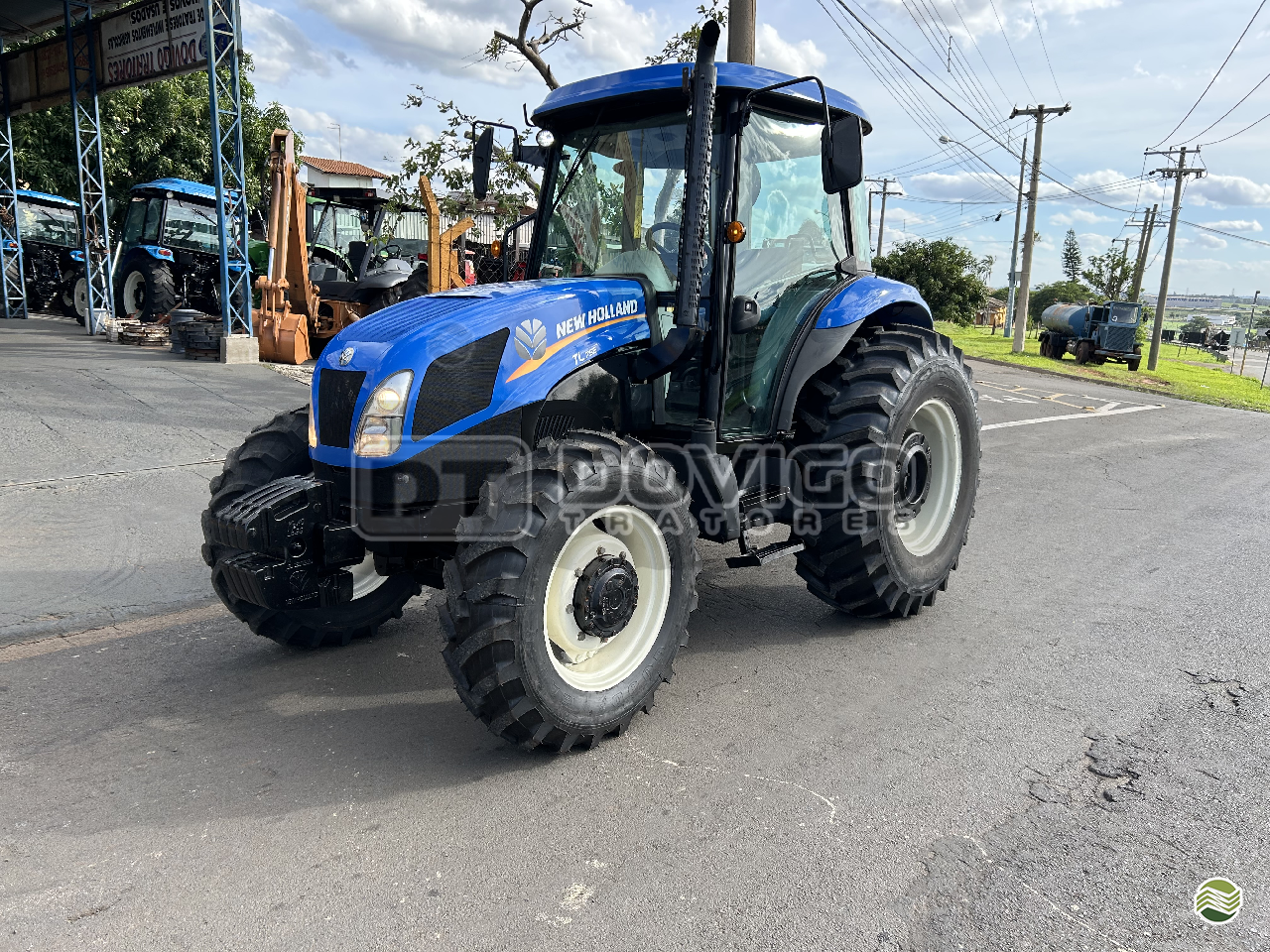 New Holland TL75E 4x4 Ano 2019 Cabinado de Fábrica Cod (01) - Imagem 2