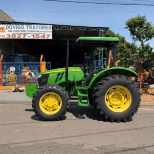 John Deere 5070E 4x4 Ano 2022/2023 com Reversor Eletro-Hidraulico