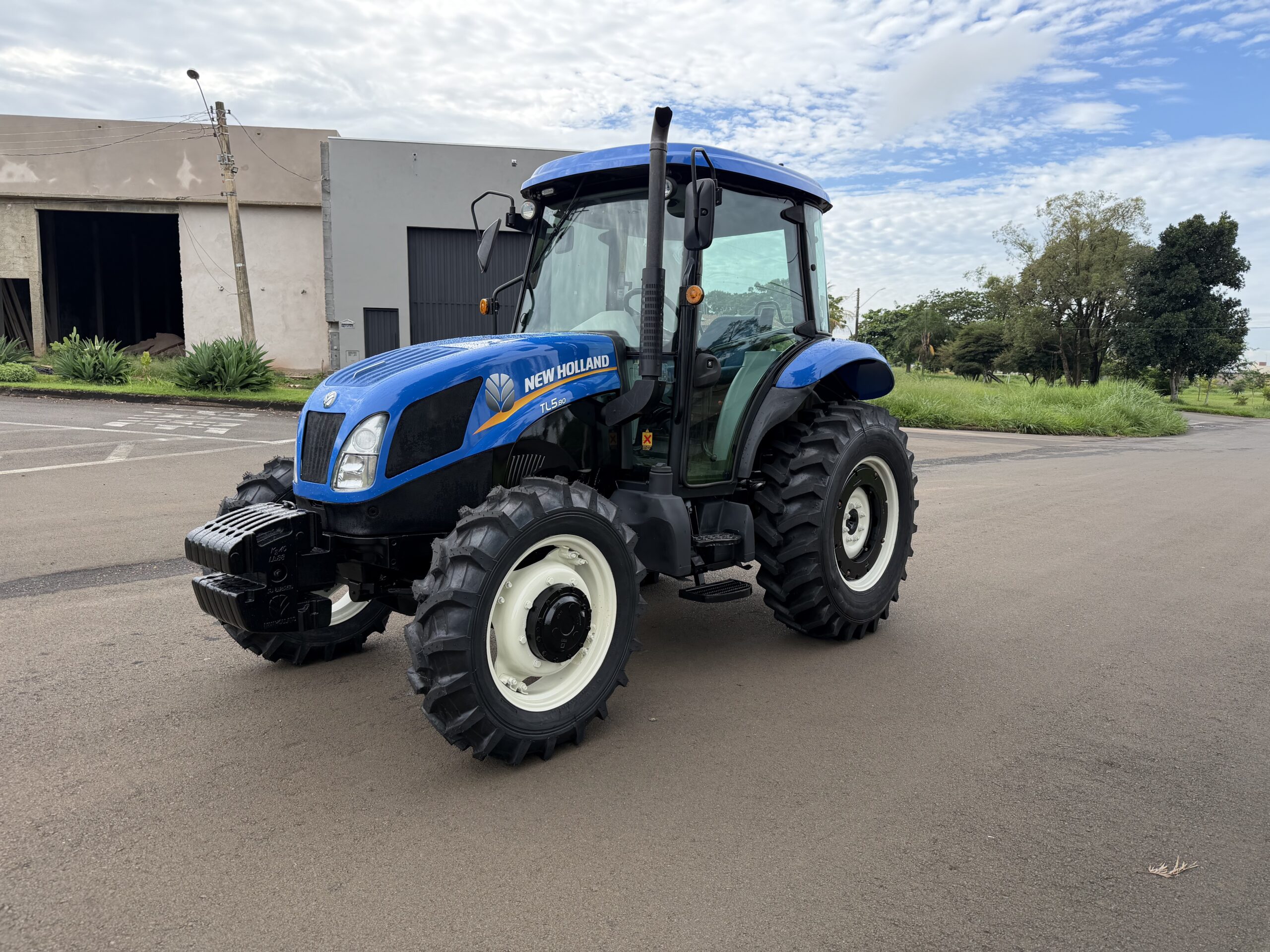 New holland TL5.80 4x4 Ano 2021 Citrus/Cafeeiro - Imagem 2