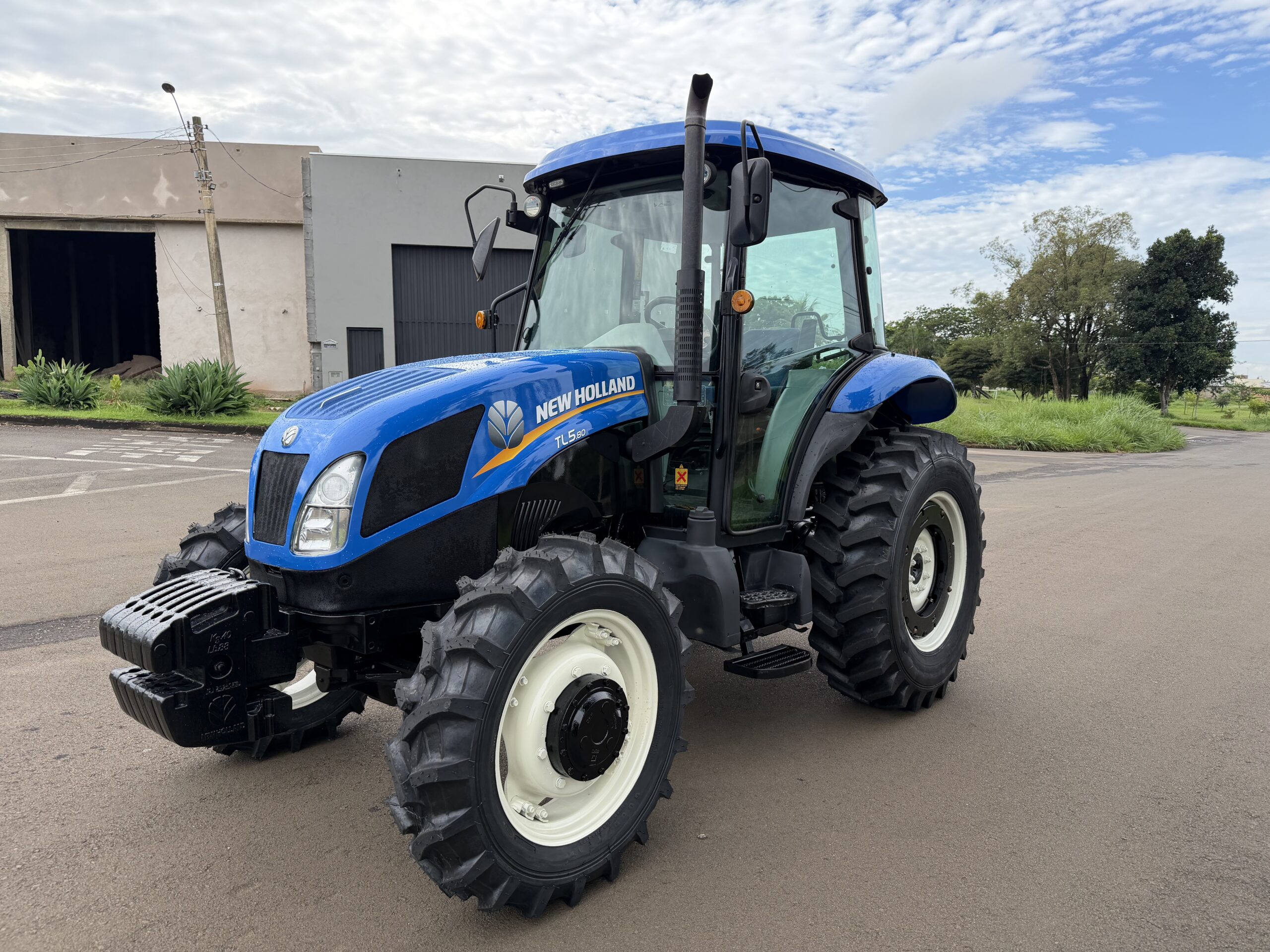 New holland TL5.80 4x4 Ano 2021 Citrus/Cafeeiro - Imagem 3