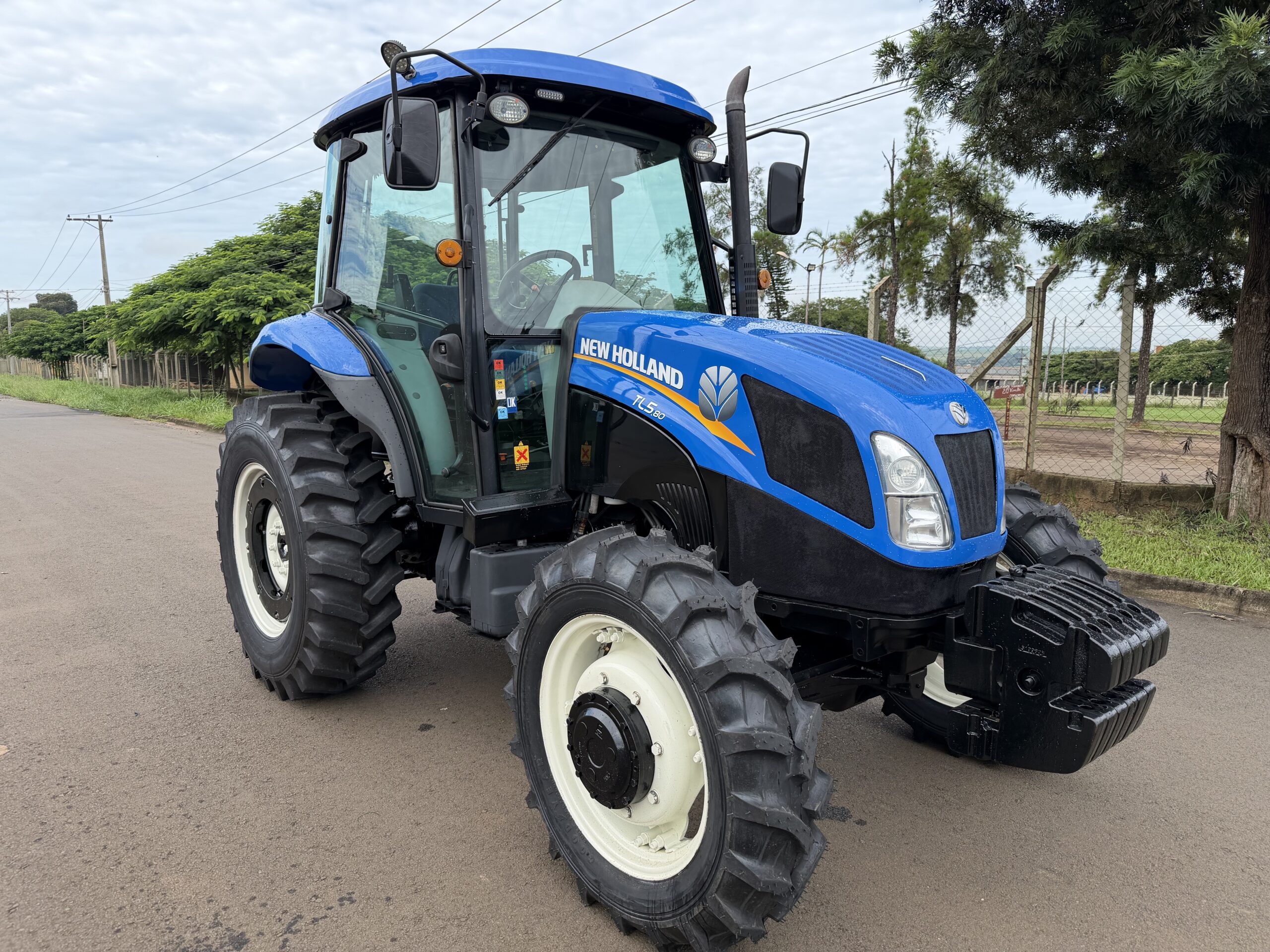 New holland TL5.80 4x4 Ano 2021 Citrus/Cafeeiro - Imagem 8
