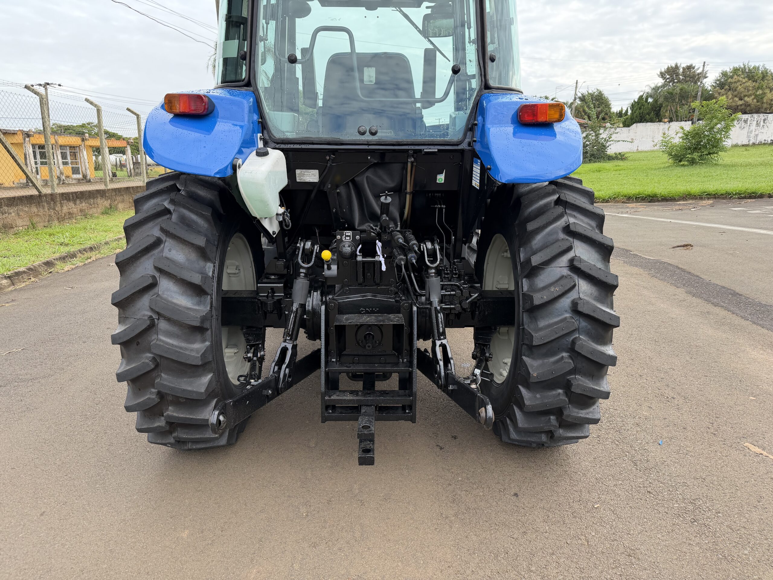New holland TL5.80 4x4 Ano 2021 Citrus/Cafeeiro - Imagem 13