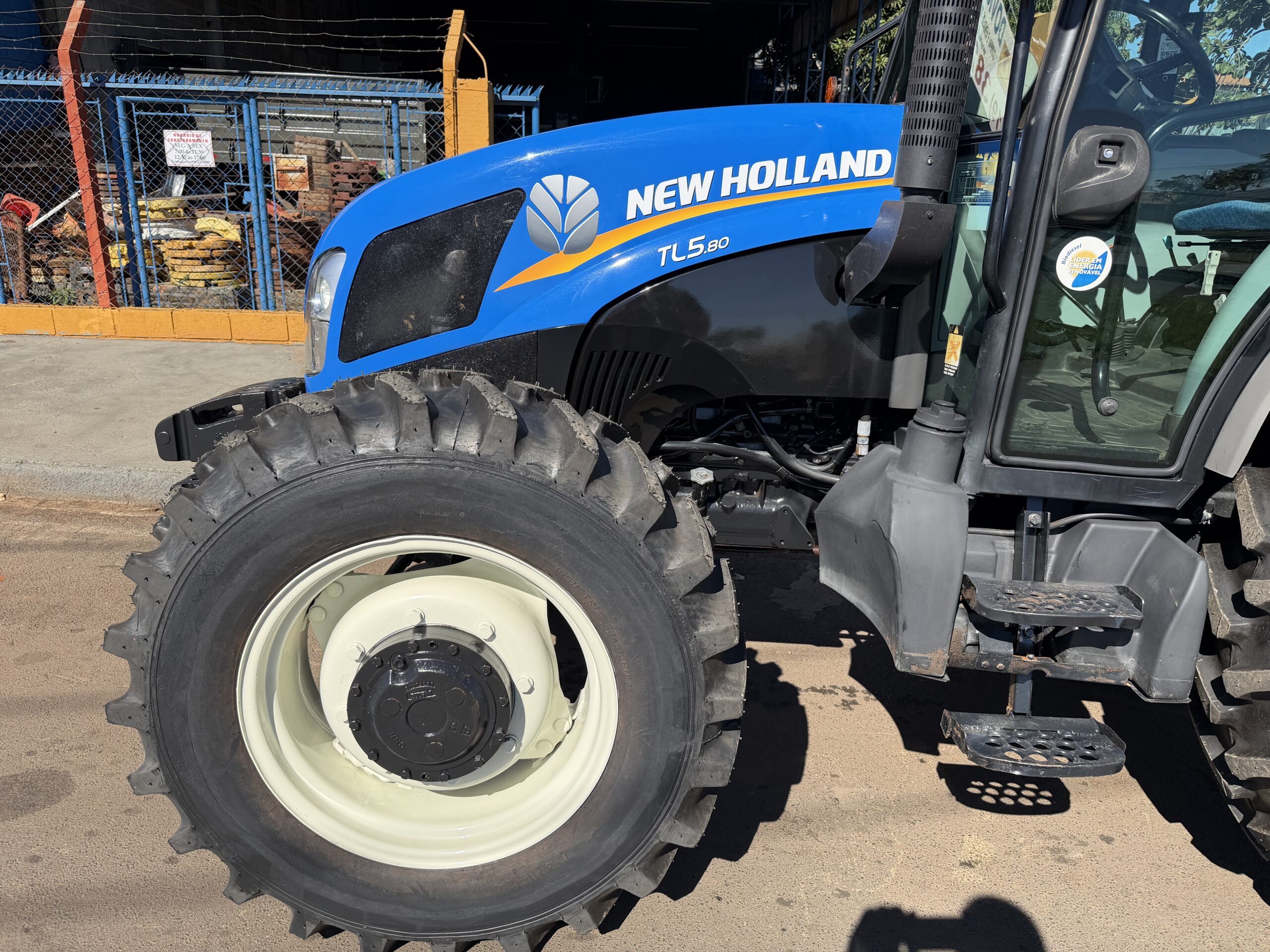New holland TL5.80 4x4 Ano 2021 Cod (03) - Imagem 4