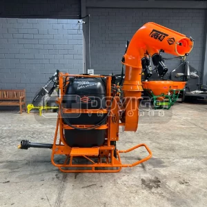 Pulverizador Marca: Cimag Modelo: Turbao H acionamento por pistão hidráulico capacidade para: 600 L equipamento >novo