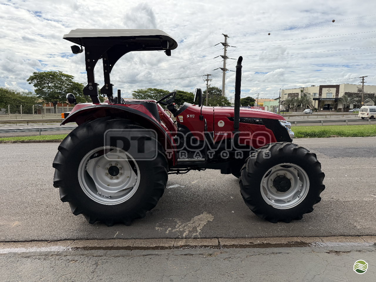 Yanmar Solis 80 4x4 Ano 2021 com apenas 694 horas e reversor de marchas - Imagem 10