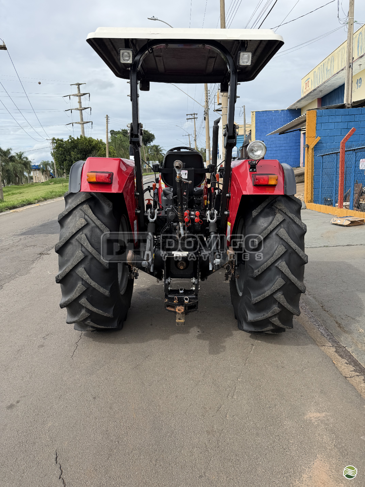 Yanmar Solis 80 4x4 Ano 2021 com apenas 694 horas e reversor de marchas - Imagem 17