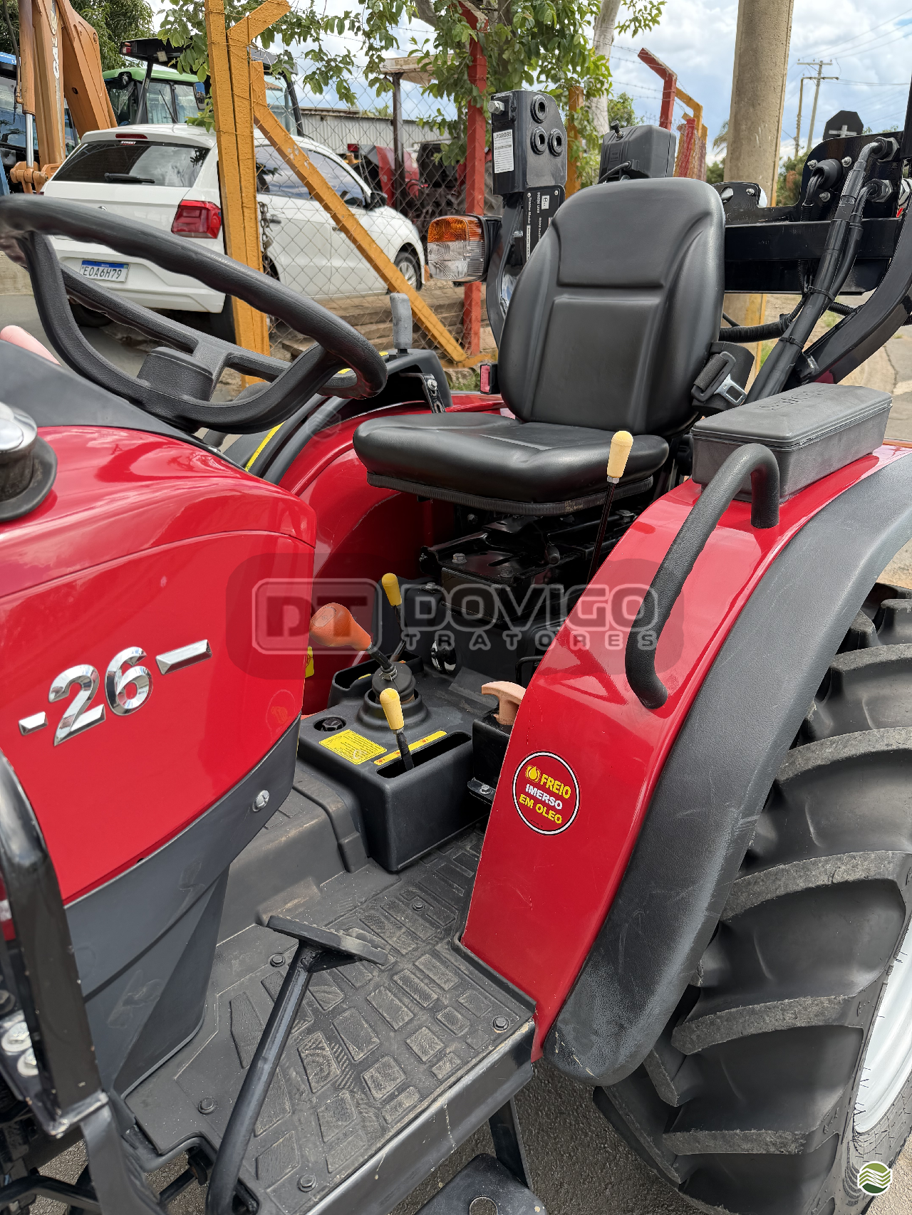 Yanmar Solis 26 4×4 Ano 2023 com 209 horas - Imagem 20