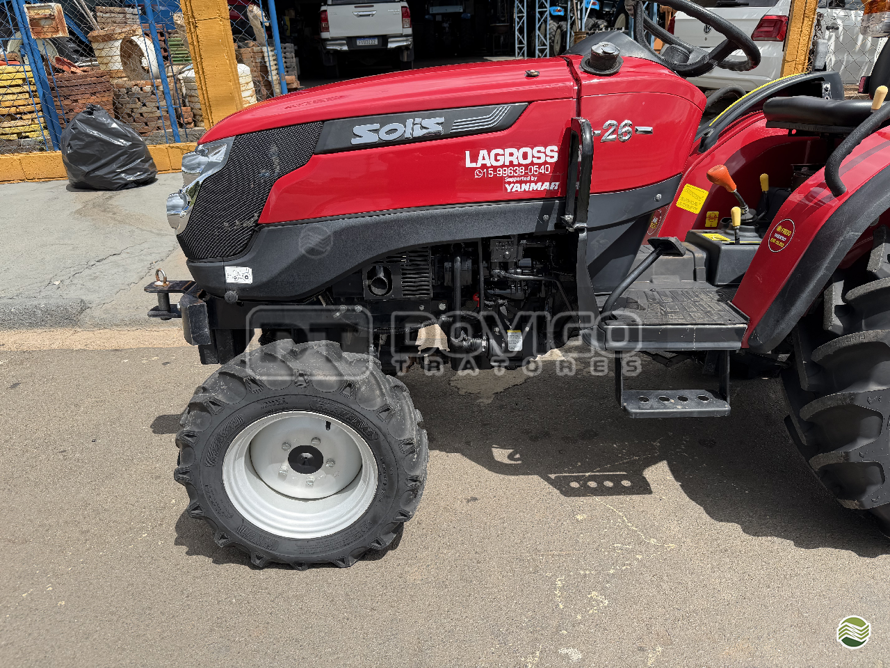 Yanmar Solis 26 4×4 Ano 2023 com 209 horas - Imagem 5