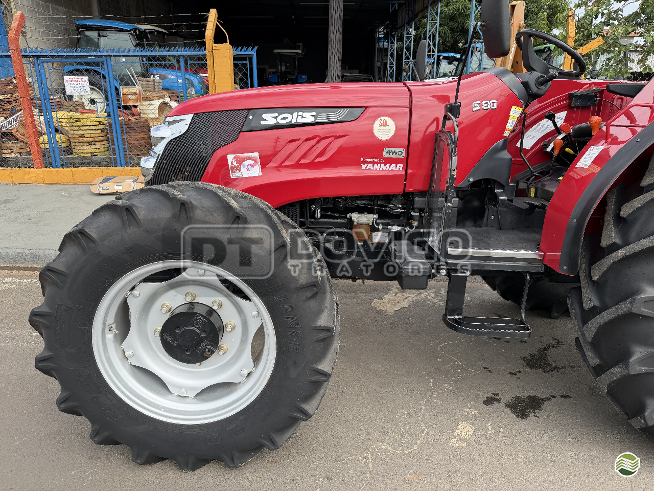 Yanmar Solis 80 4x4 Ano 2021 com apenas 694 horas e reversor de marchas - Imagem 7