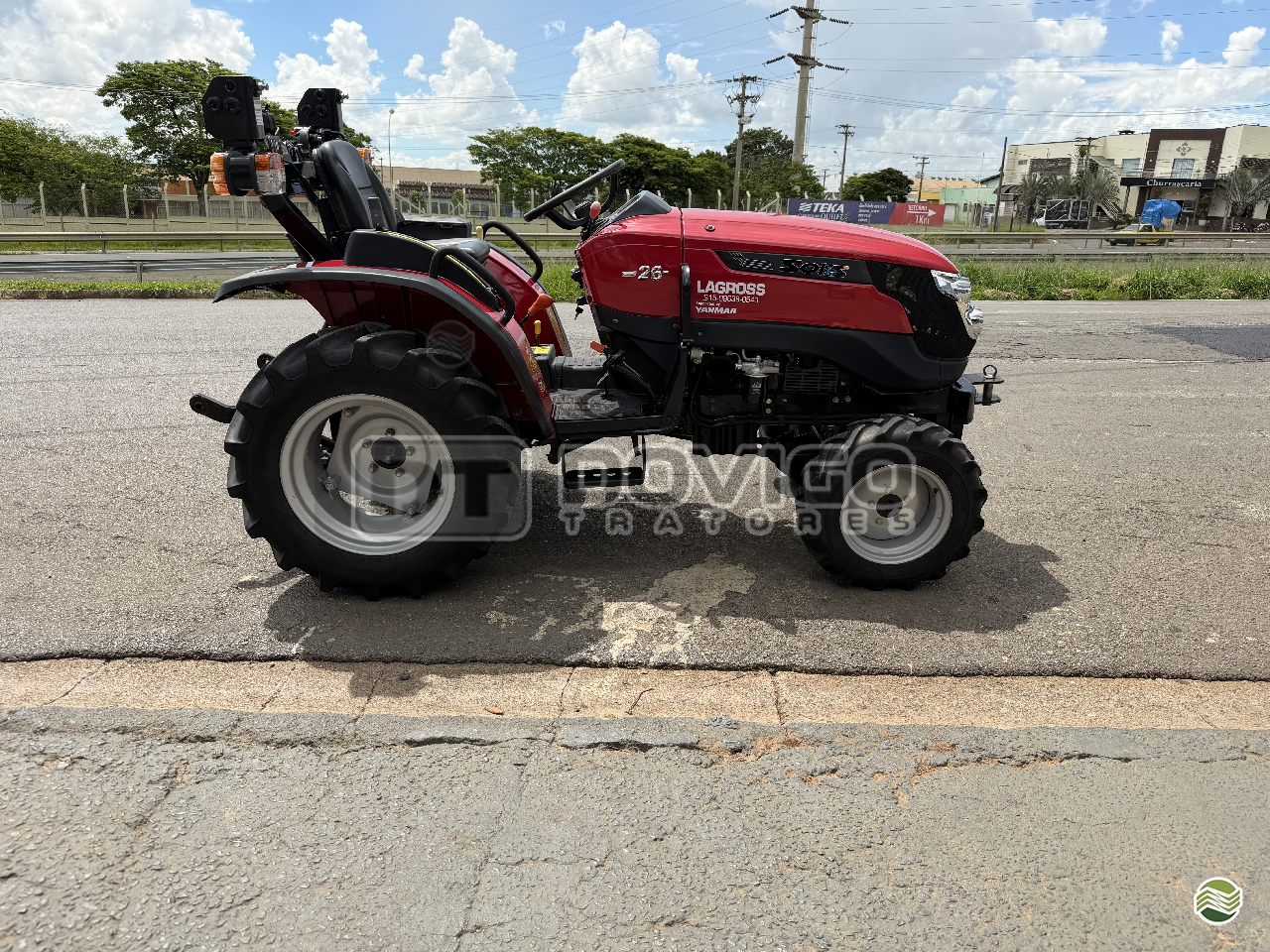 Yanmar Solis 26 4×4 Ano 2023 com 209 horas - Imagem 8