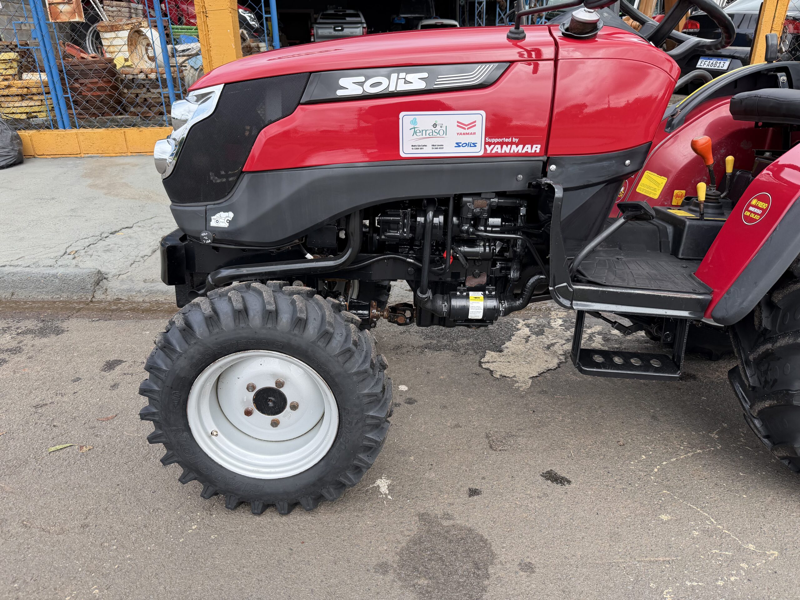 Yanmar Solis 26 4x4 Ano 2021/2022 com apenas 1403 horas - Imagem 7