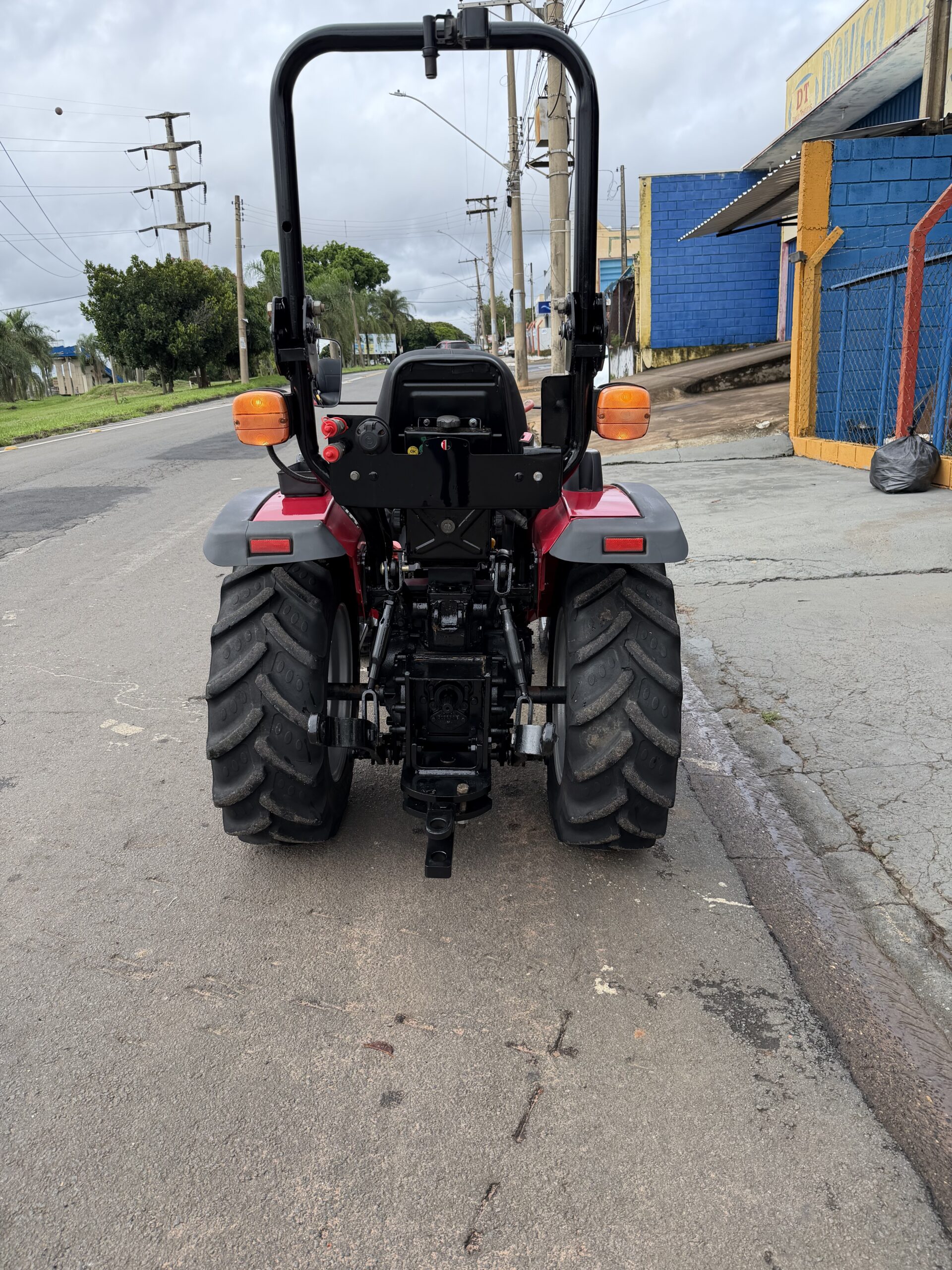 Yanmar Solis 26 4x4 Ano 2021/2022 com apenas 1403 horas - Imagem 15