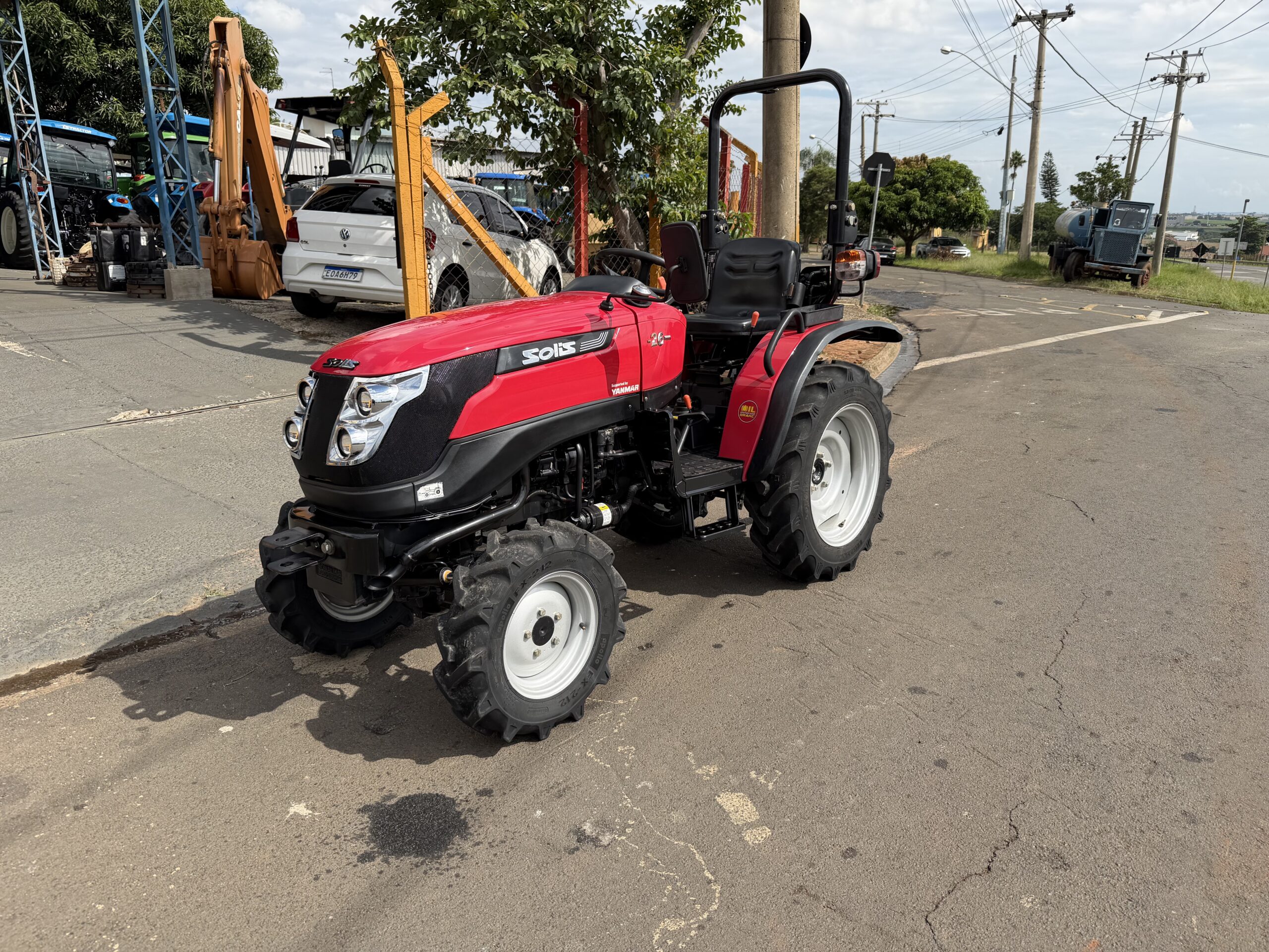 Yanmar Solis 26 4x4 Ano 2019 com apenas 1083 horas - Imagem 3