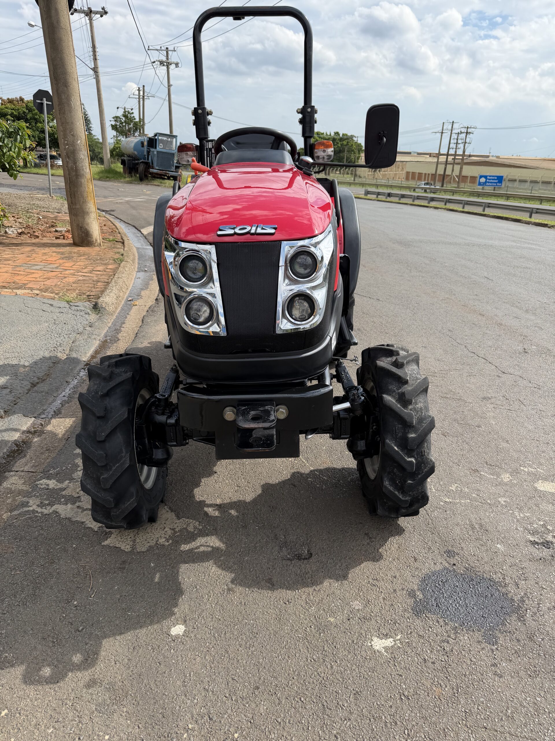 Yanmar Solis 26 4x4 Ano 2019 com apenas 1083 horas - Imagem 11