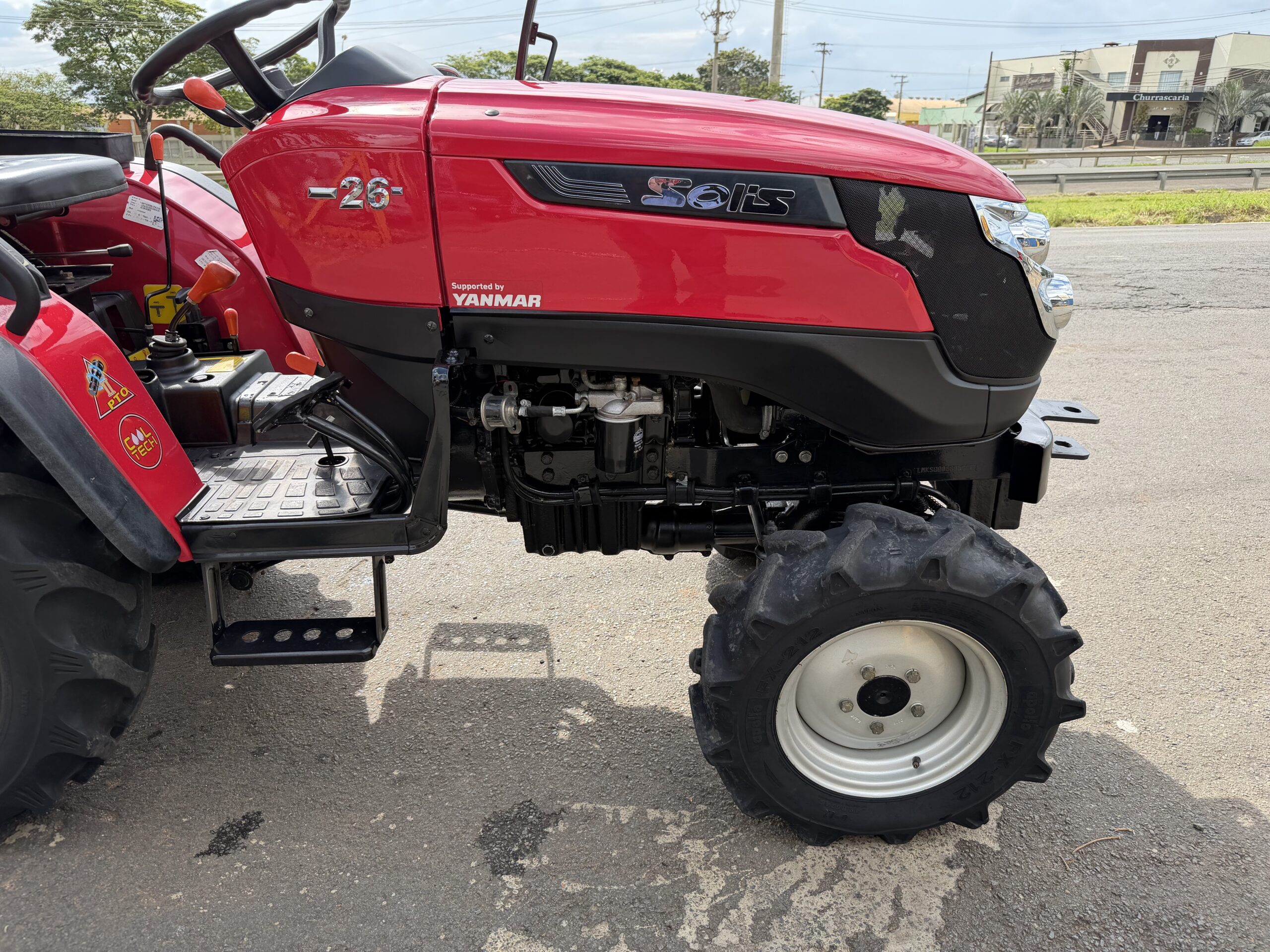 Yanmar Solis 26 4x4 Ano 2019 com apenas 1083 horas - Imagem 13