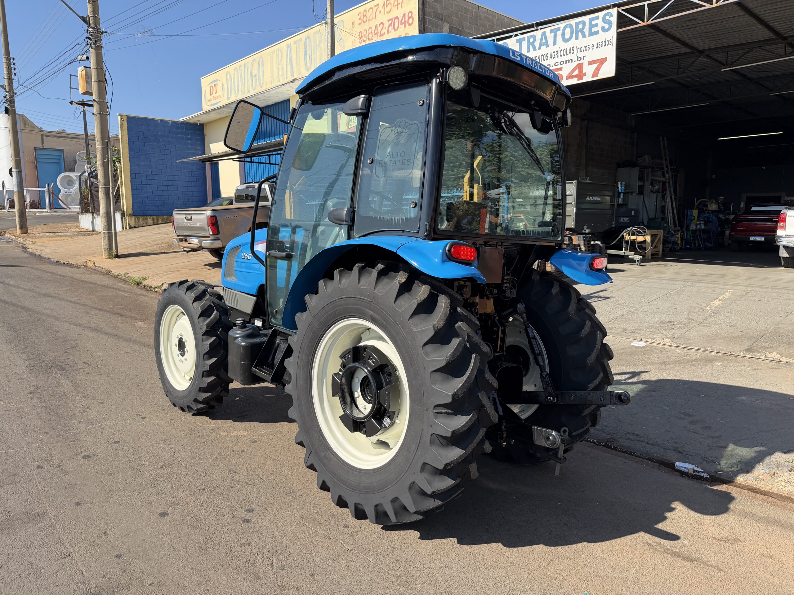 LS Tractor U60 Cabinado 4x4 Ano 2017 com Redutor de velocidade e Reversor Cod: 09 - Imagem 13