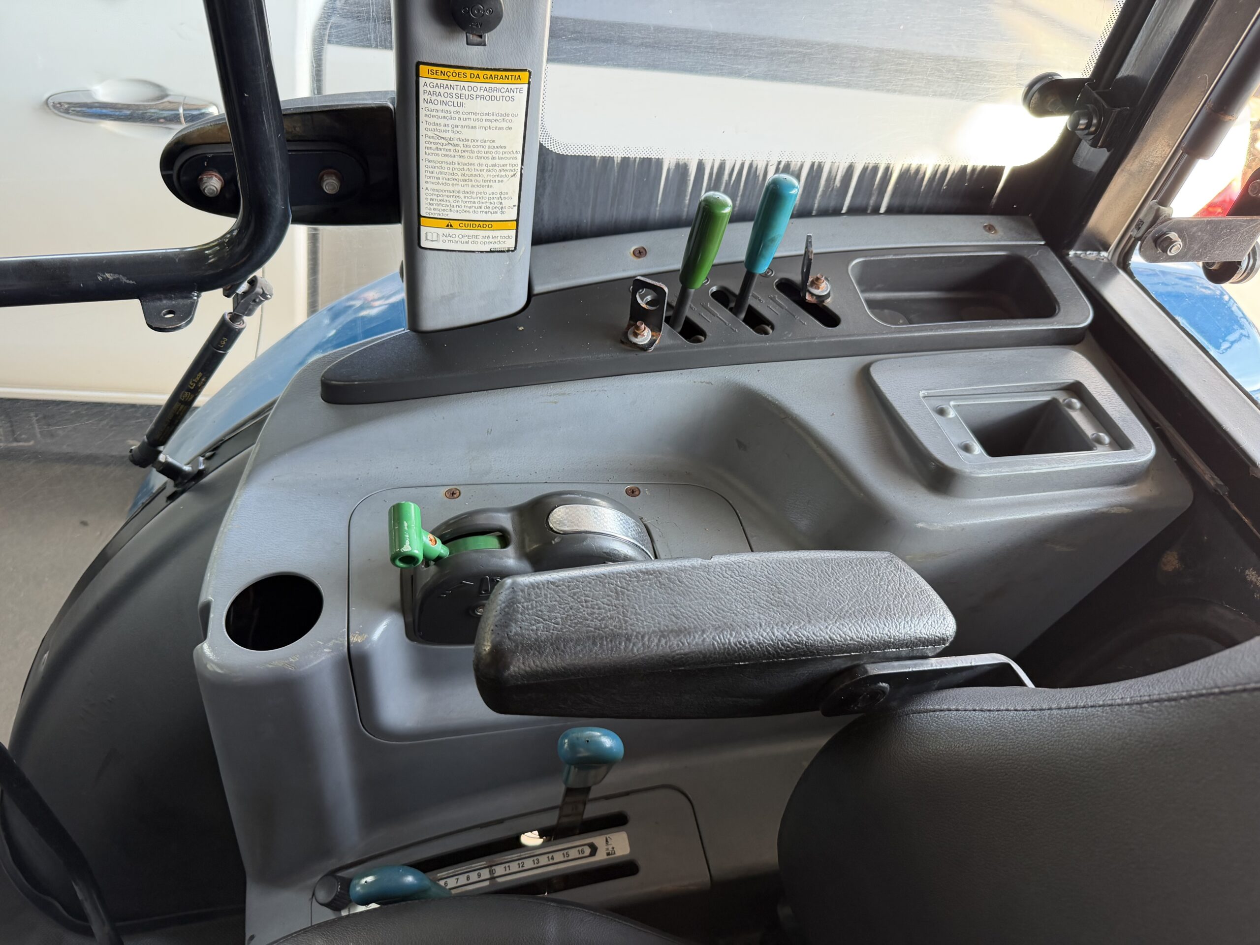 LS Tractor U60 Cabinado 4x4 Ano 2017 com Redutor de velocidade e Reversor Cod: 09 - Imagem 22