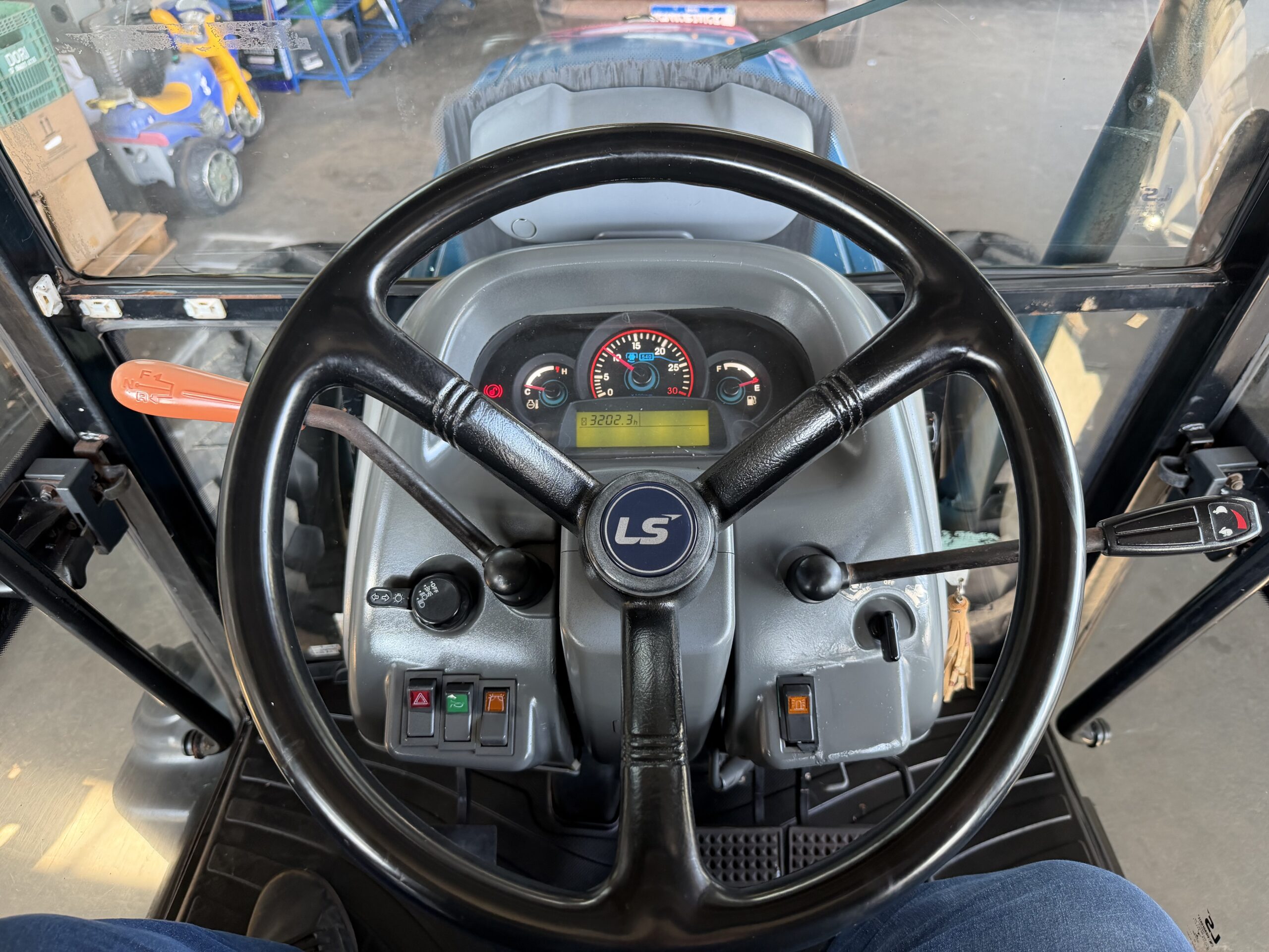 LS Tractor U60 Cabinado 4x4 Ano 2017 com Redutor de velocidade e Reversor Cod: 09 - Imagem 23