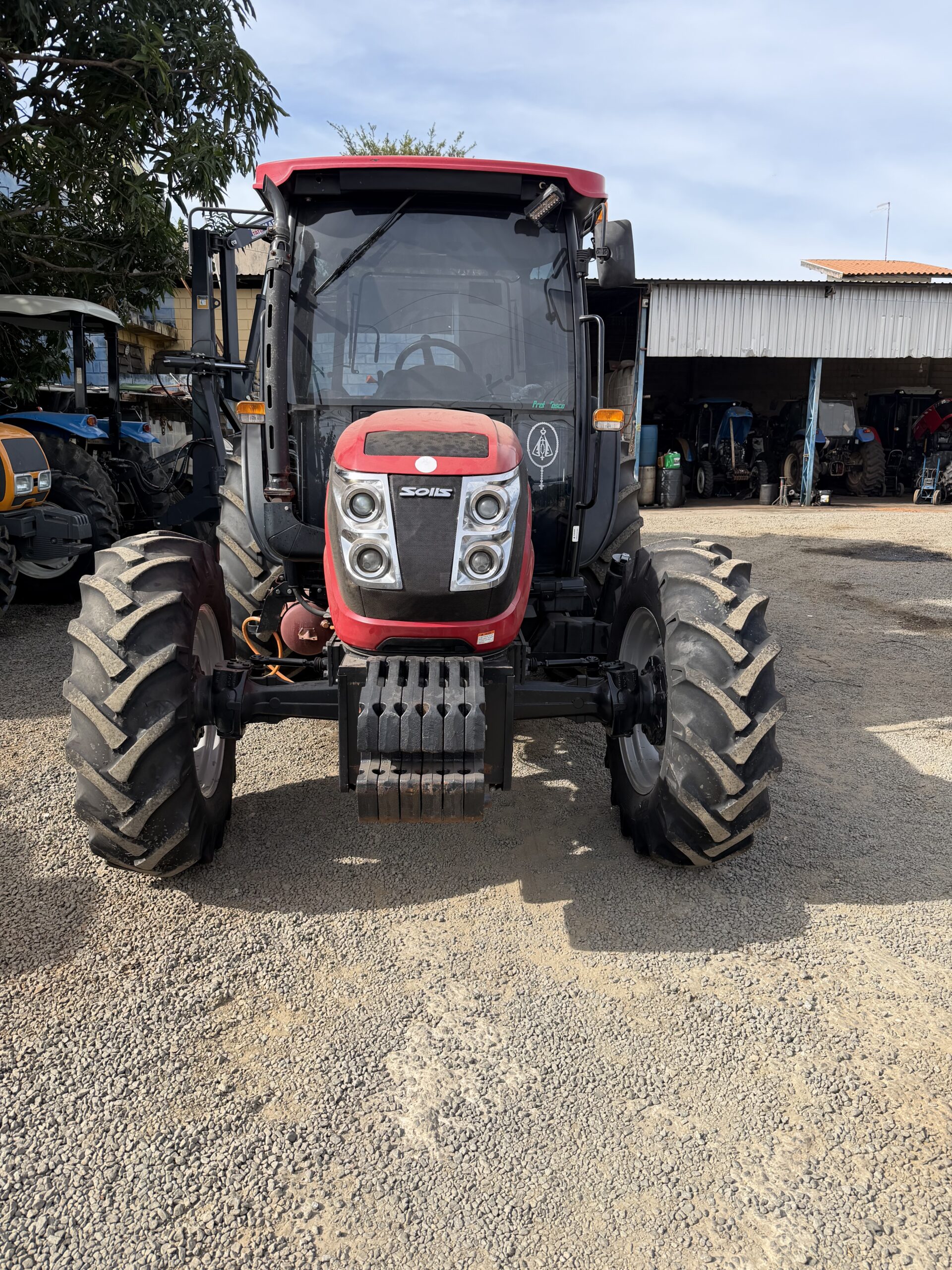 Yanmar Solis 90 Cabinado de Fábrica 4x4 Ano 2021/2022 com apenas 1083 horas com Reversor de Marchas - Imagem 6