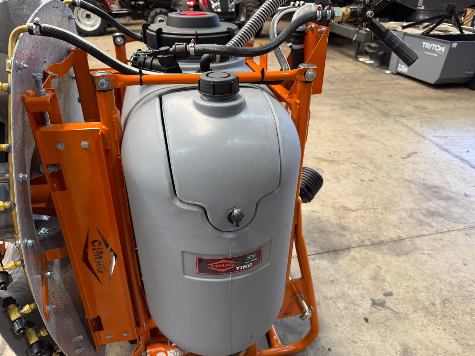 Pulverizador/Atomizador hidráulico, (novo) Marca: Cimag modelo: ATM 250, turbina ,reservatório com capacidade para 250 Litros - Imagem 15