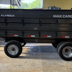 Carreta Agrícola Metálica Marca: Almeida Modelo: MAX CARGOR 6.0 capacidade para 7.2 toneladas e 6 m cúbicos , 2 eixos/6 rodas modelo: Basculante hidráulica no pistão equipamento (novo )