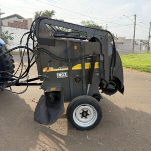 Vagão Forrageiro Marca: JF Modelo: Mix 2000 (2m³) Misturador INOX e tratador, com rodas no comando hidráulico para transporte, Ano: 2022
