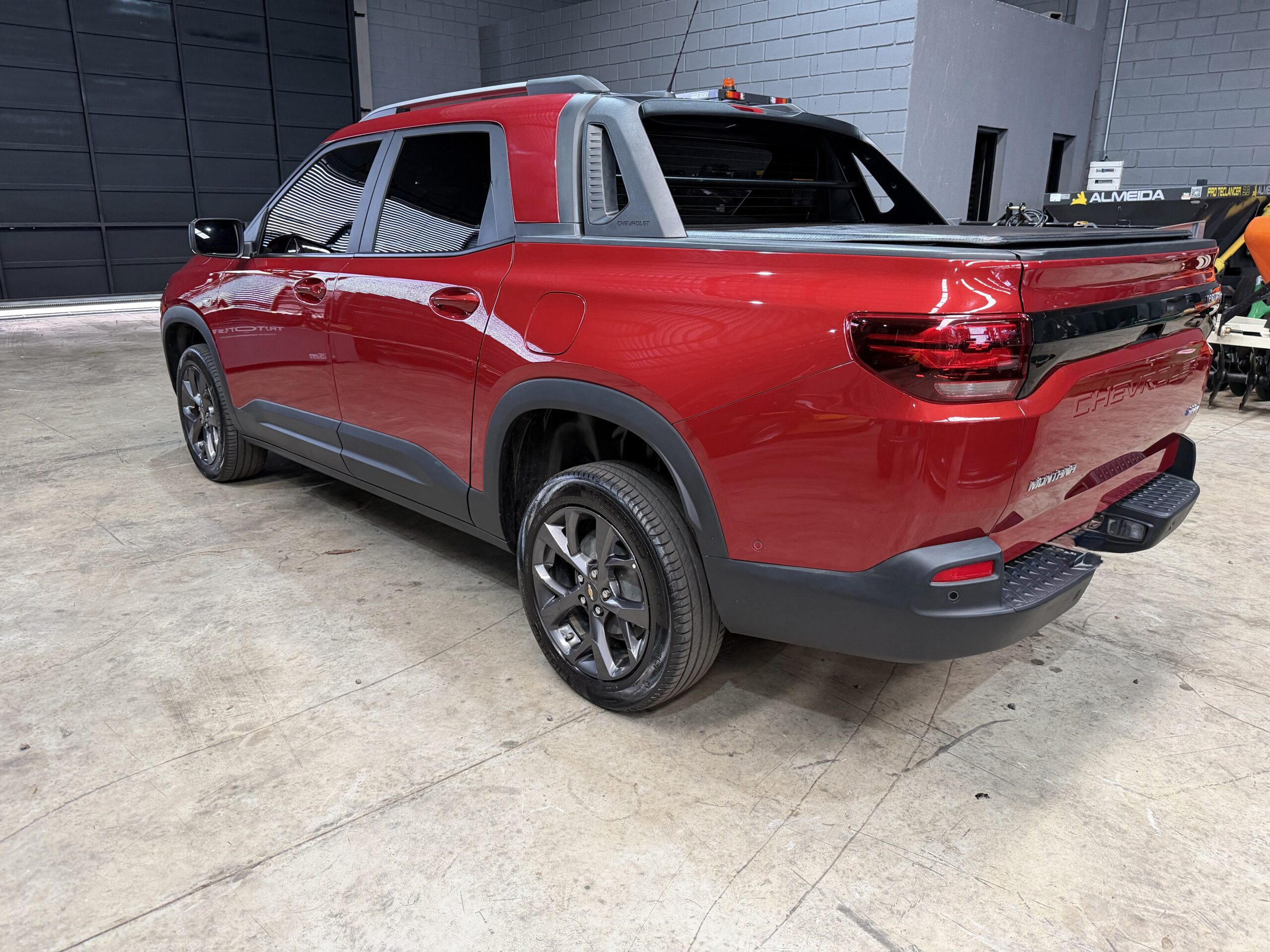 Chevrolet Montana Premier Ano: 2025 câmbio automático - Imagem 6