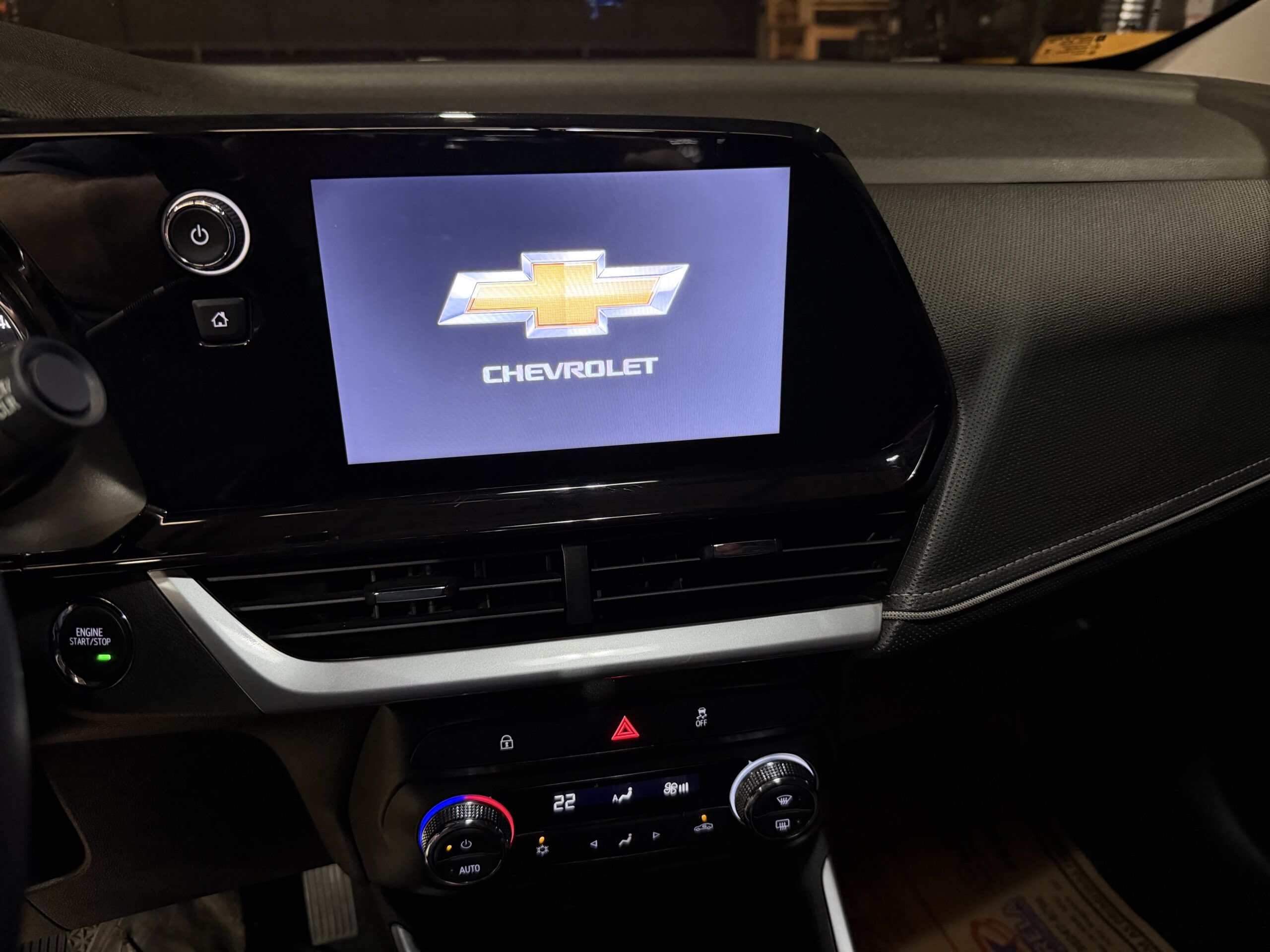 Chevrolet Montana Premier Ano: 2025 câmbio automático - Imagem 23