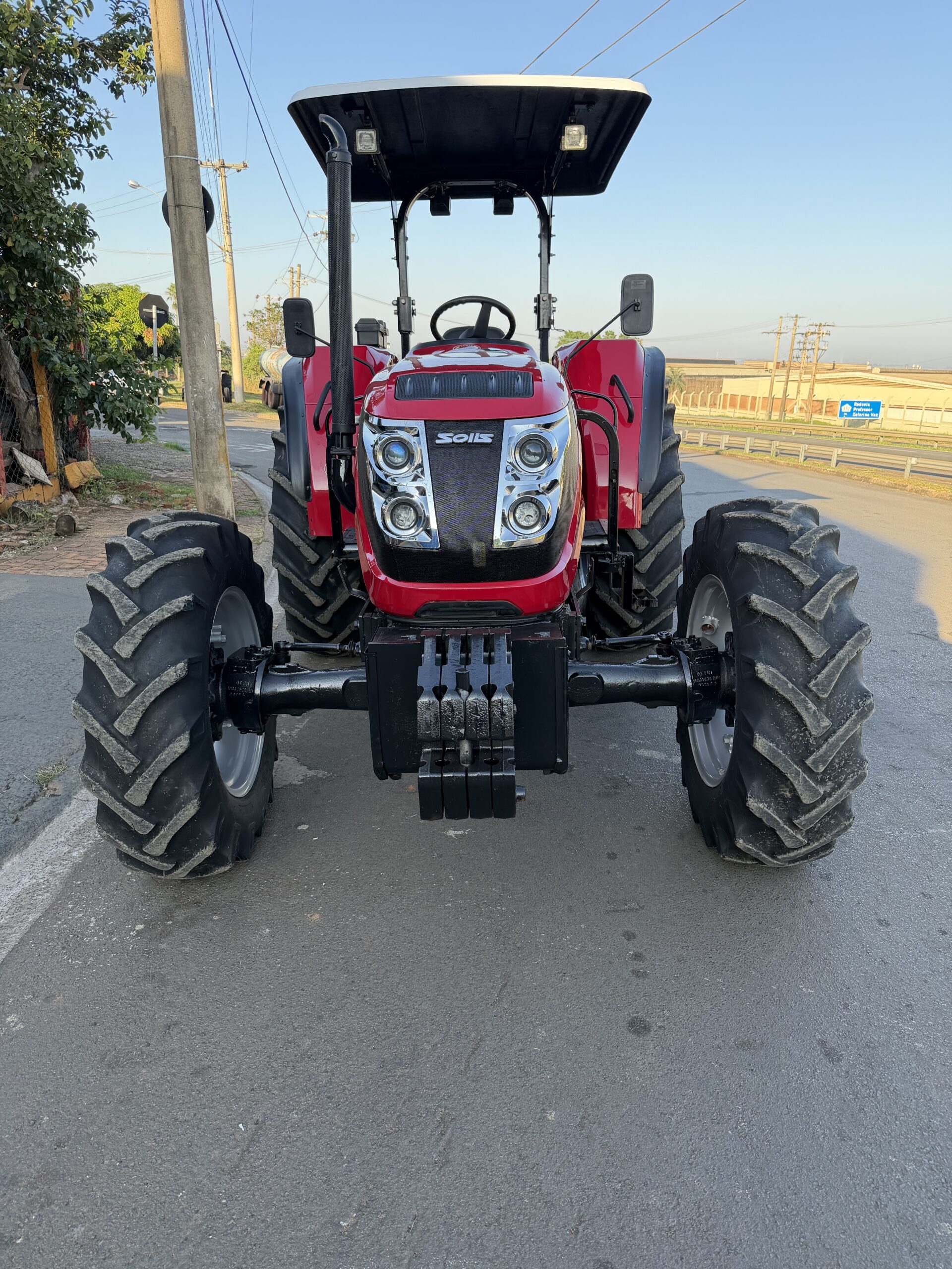 Yanmar Solis 75 4x4 Ano 2022 com Reversor de marchas - Imagem 10