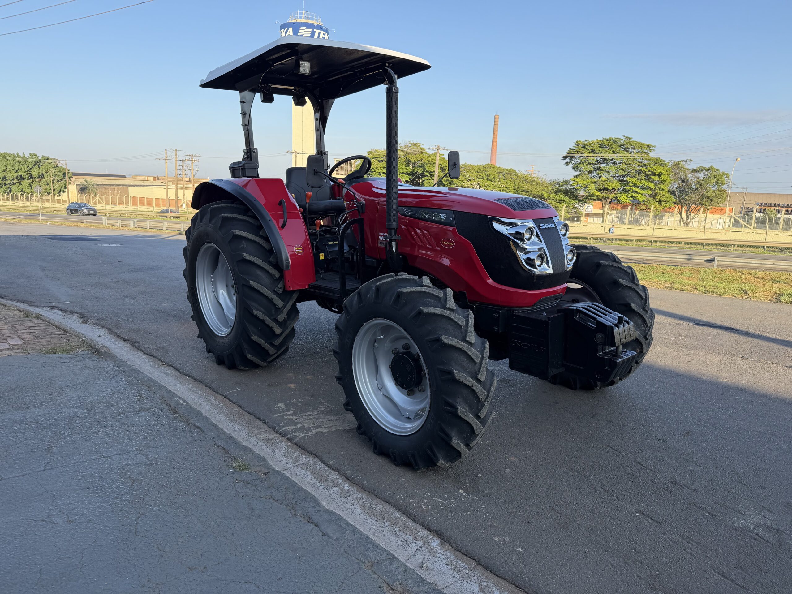 Yanmar Solis 75 4x4 Ano 2022 com Reversor de marchas - Imagem 12