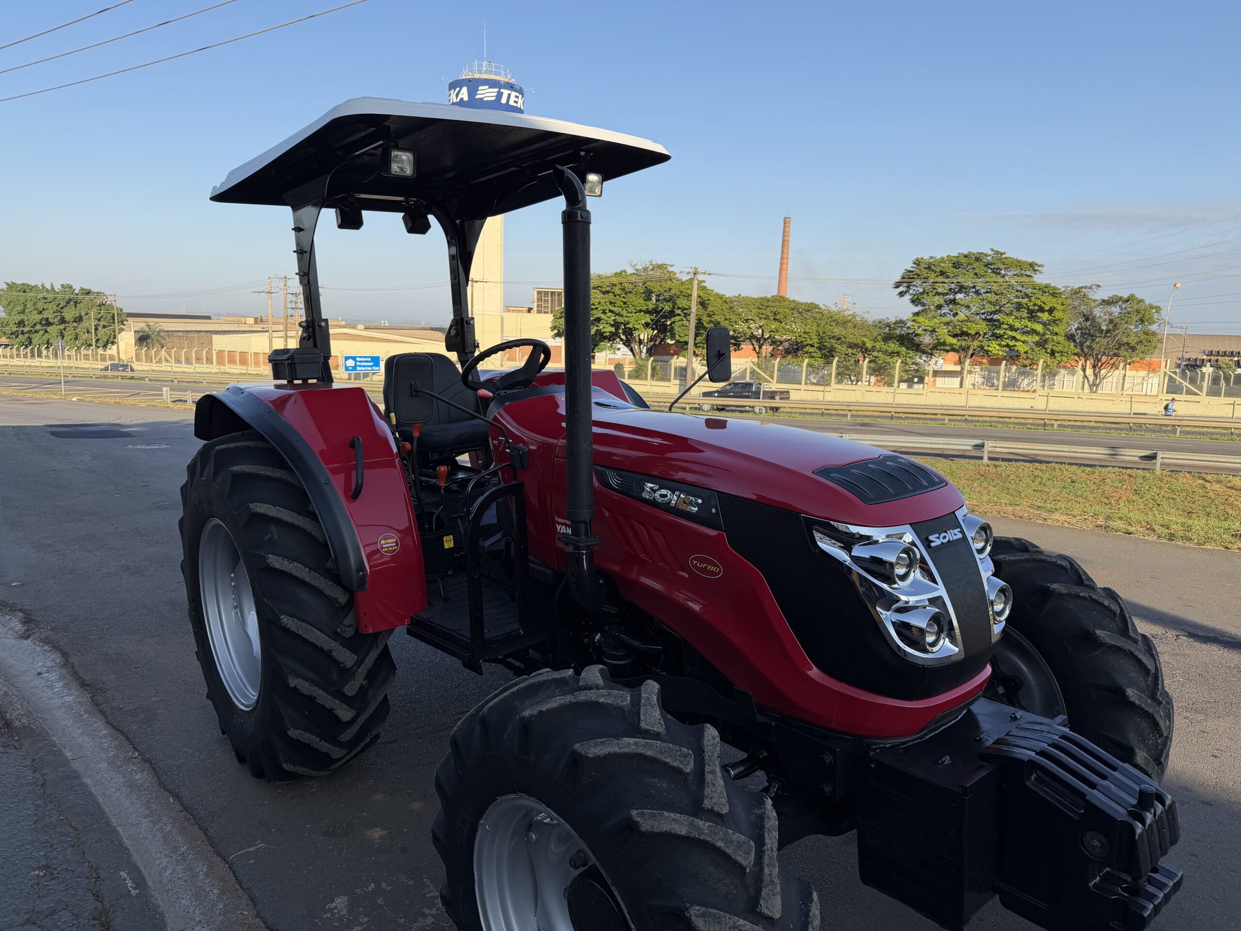 Yanmar Solis 75 4x4 Ano 2022 com Reversor de marchas - Imagem 16