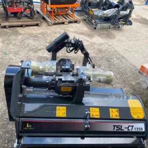 Trincha/Triturador nova Marca: HM Agro Modelo: TSL-CT1.25m , TRINCHA Hidráulica de 1.25m, com deslocamento lateral por pistão hidráulico