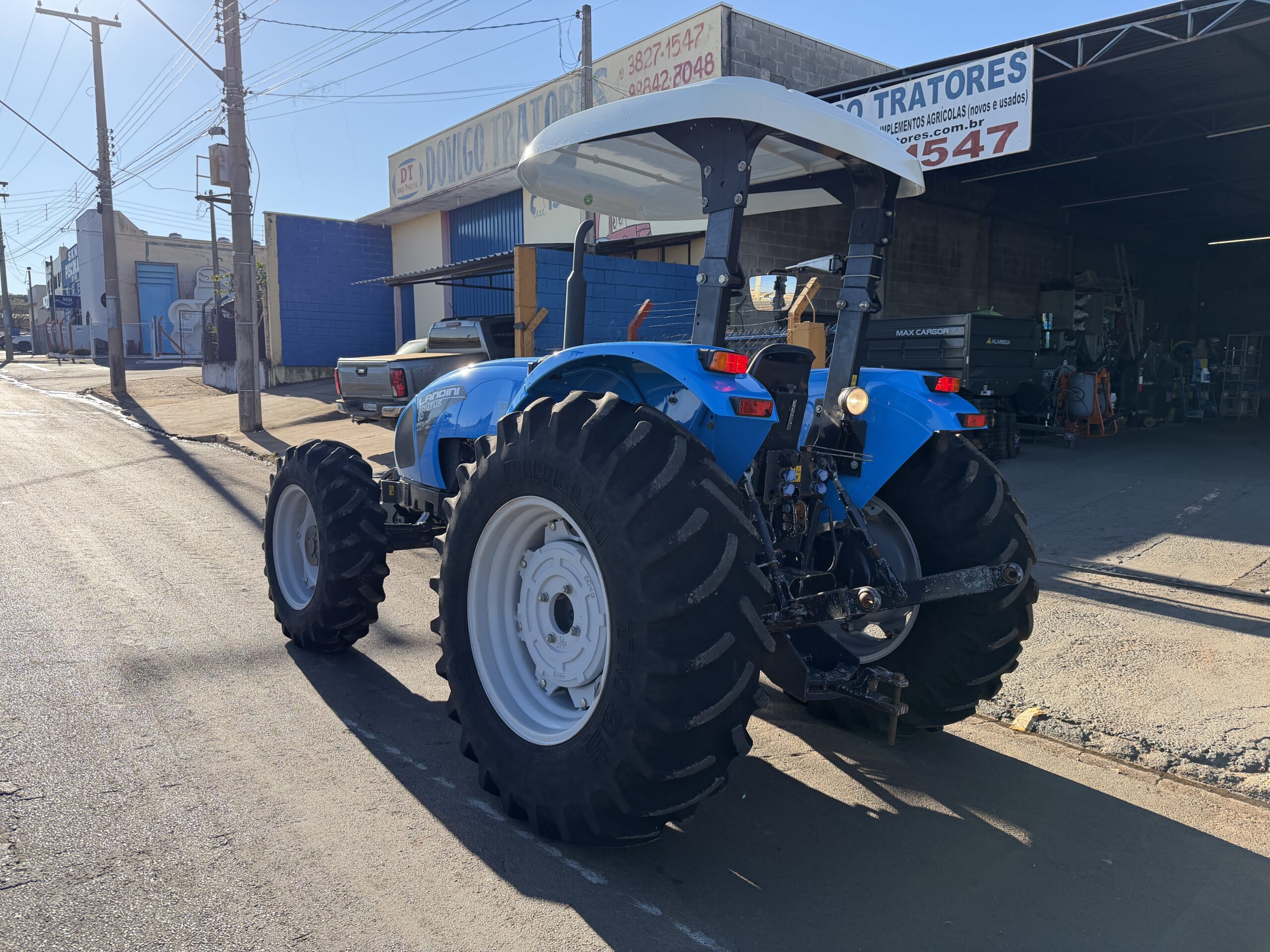 LANDINI BRUTUS 80 4x4 Ano 2023 com redutor de velocidade e Reversor de marchas - Imagem 16