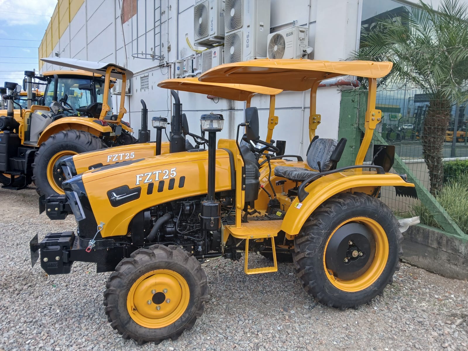 Trator Marca: Forza Modelo: FZT25 4x4 Ano: 2026 (Novo) - Imagem 4